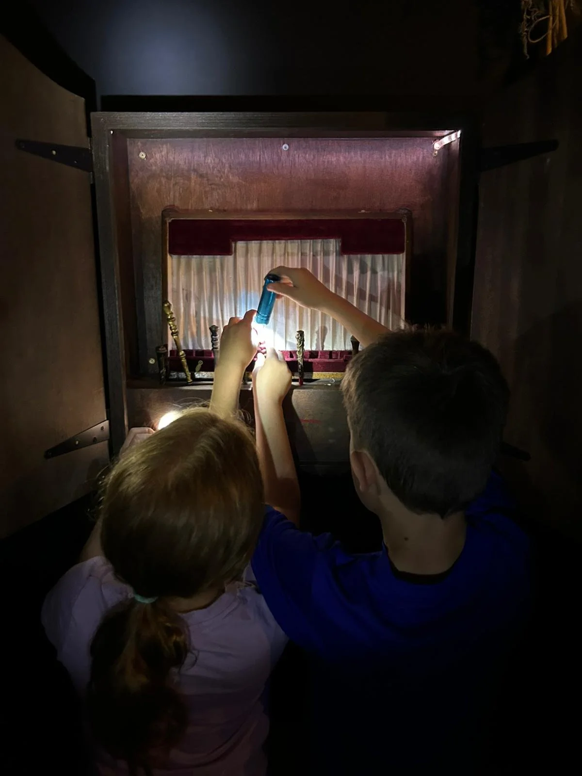 Hamy and Billie working it out