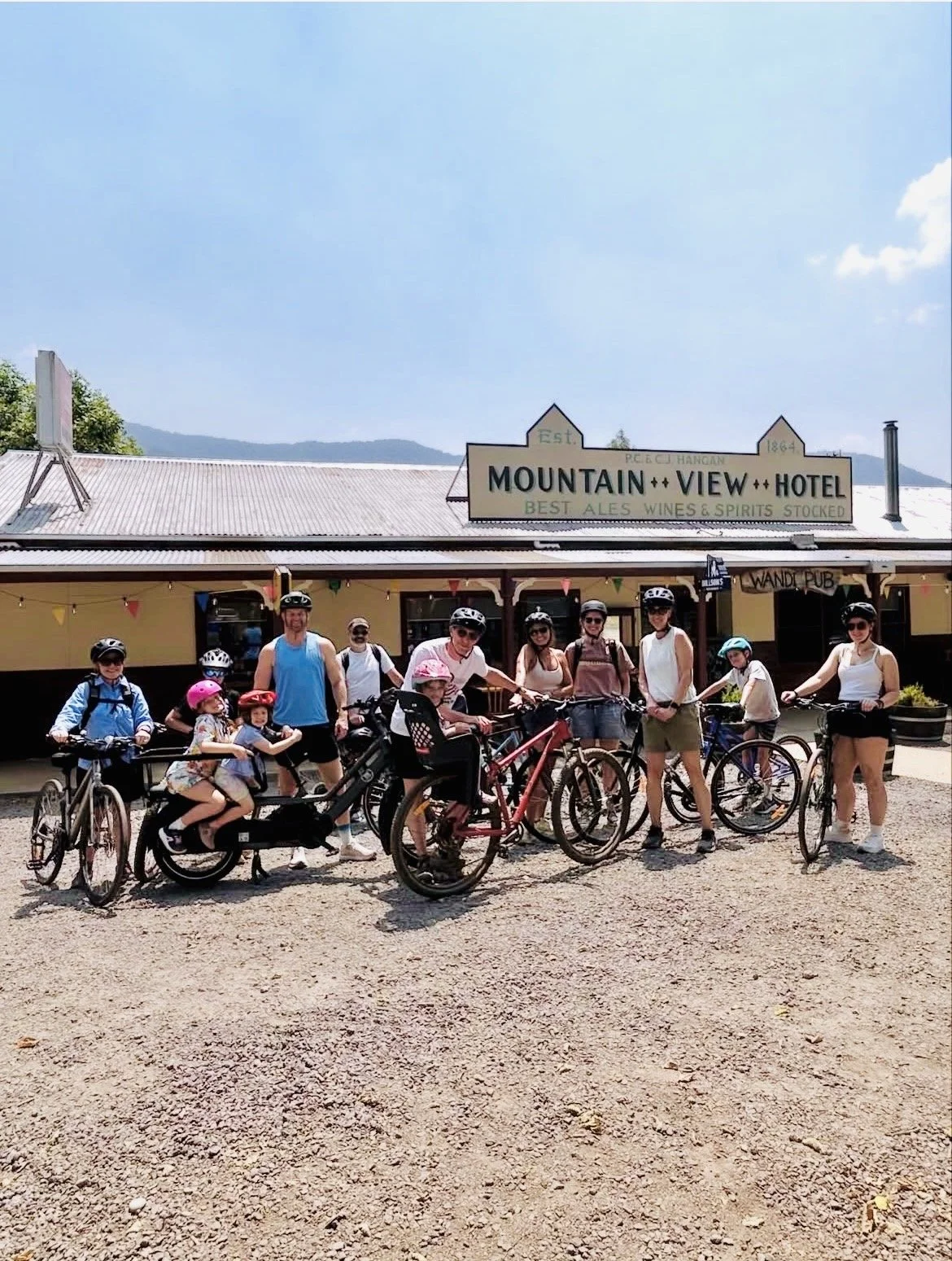 The Society on bikes - Wandi Pub