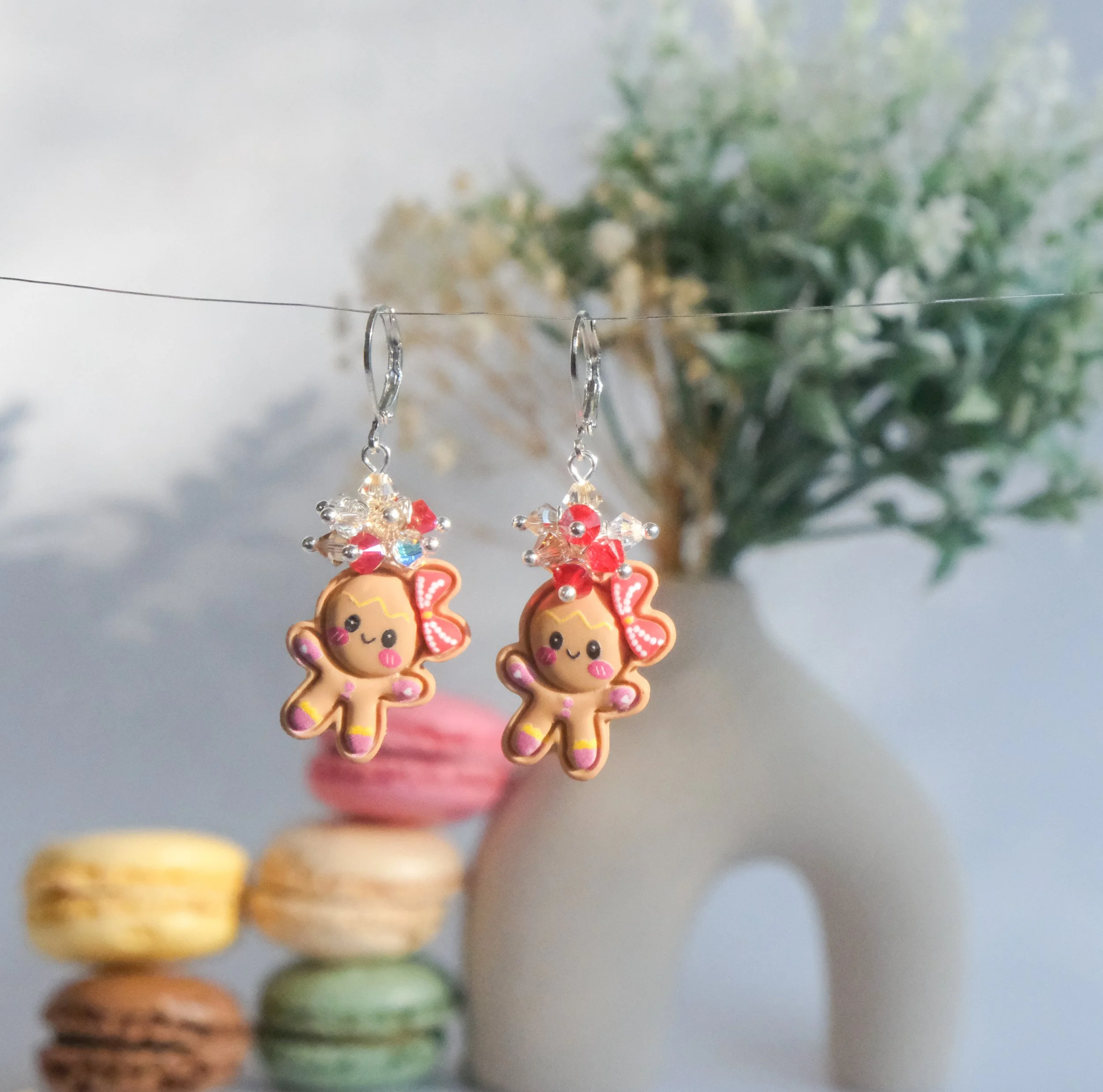 Miss Gingerbell in Silver