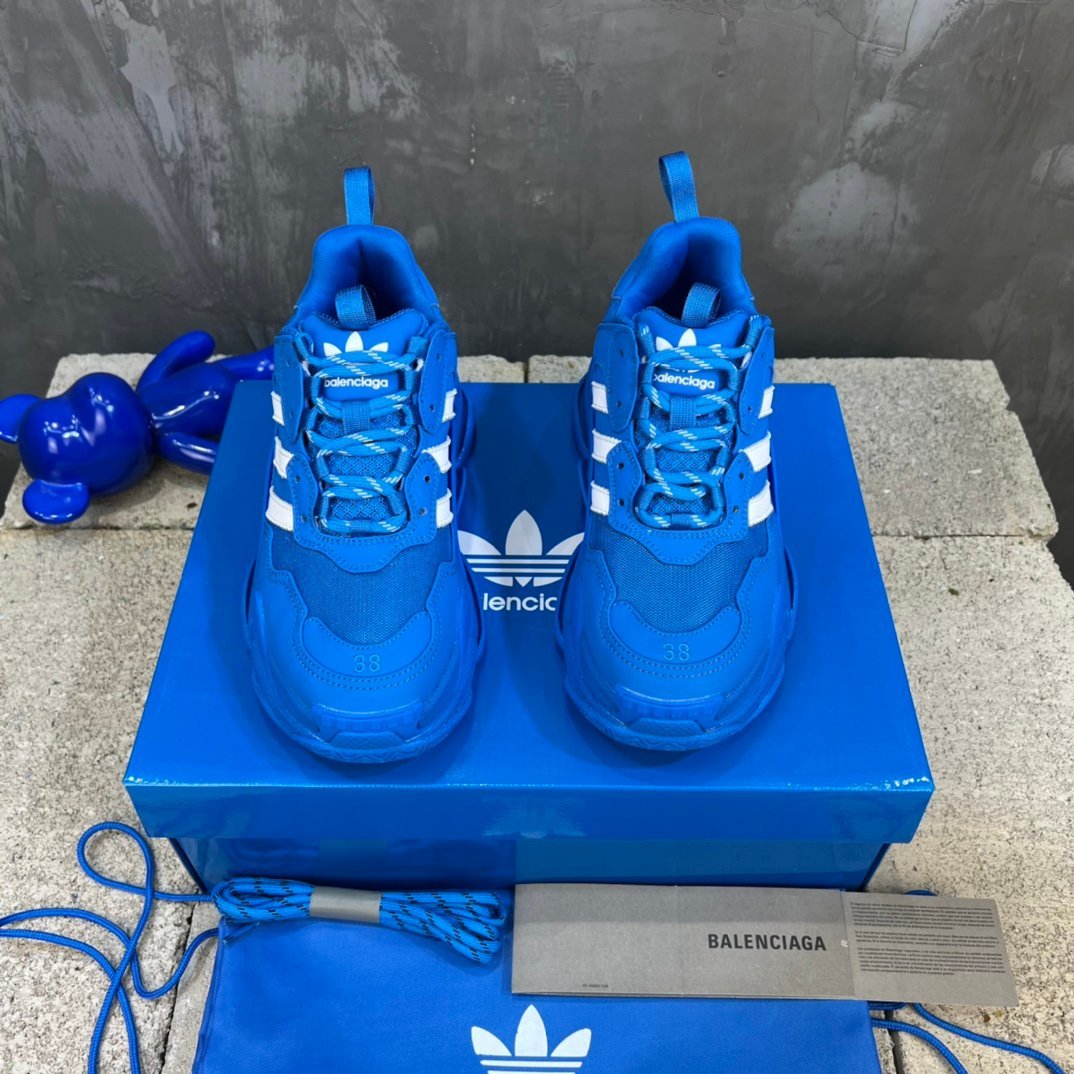 Balenciaga Sneakers