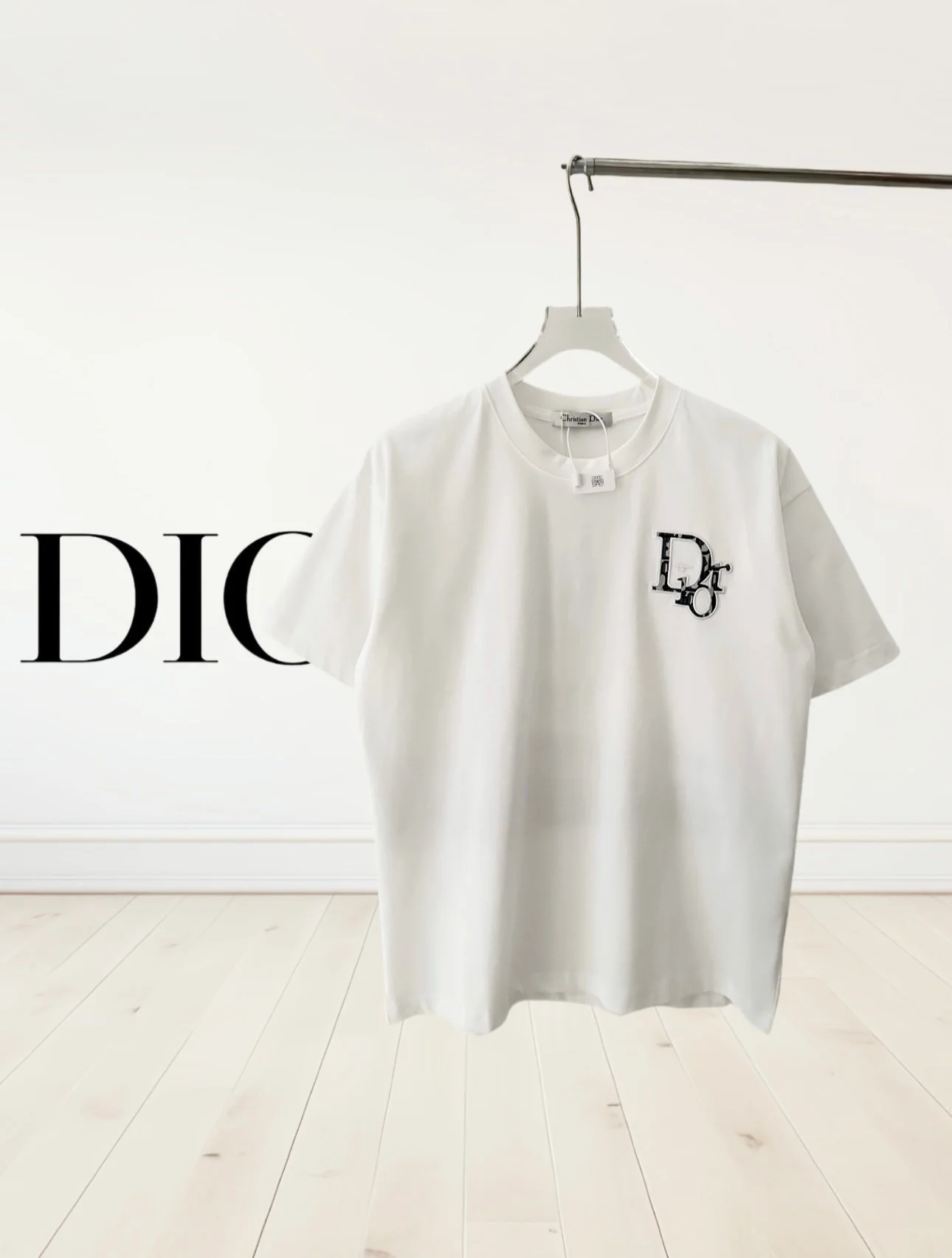 Dior T-Shirt