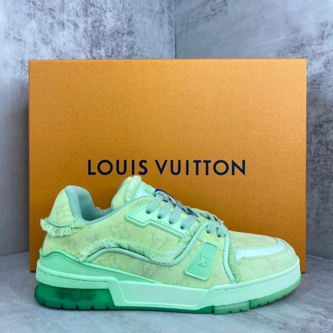 Louis Vuitton Sneaker