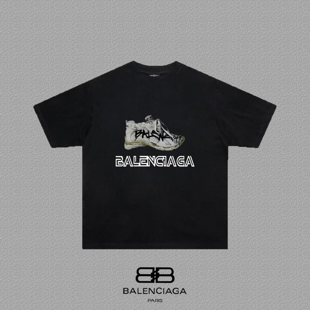 Balenciaga T-Shirt