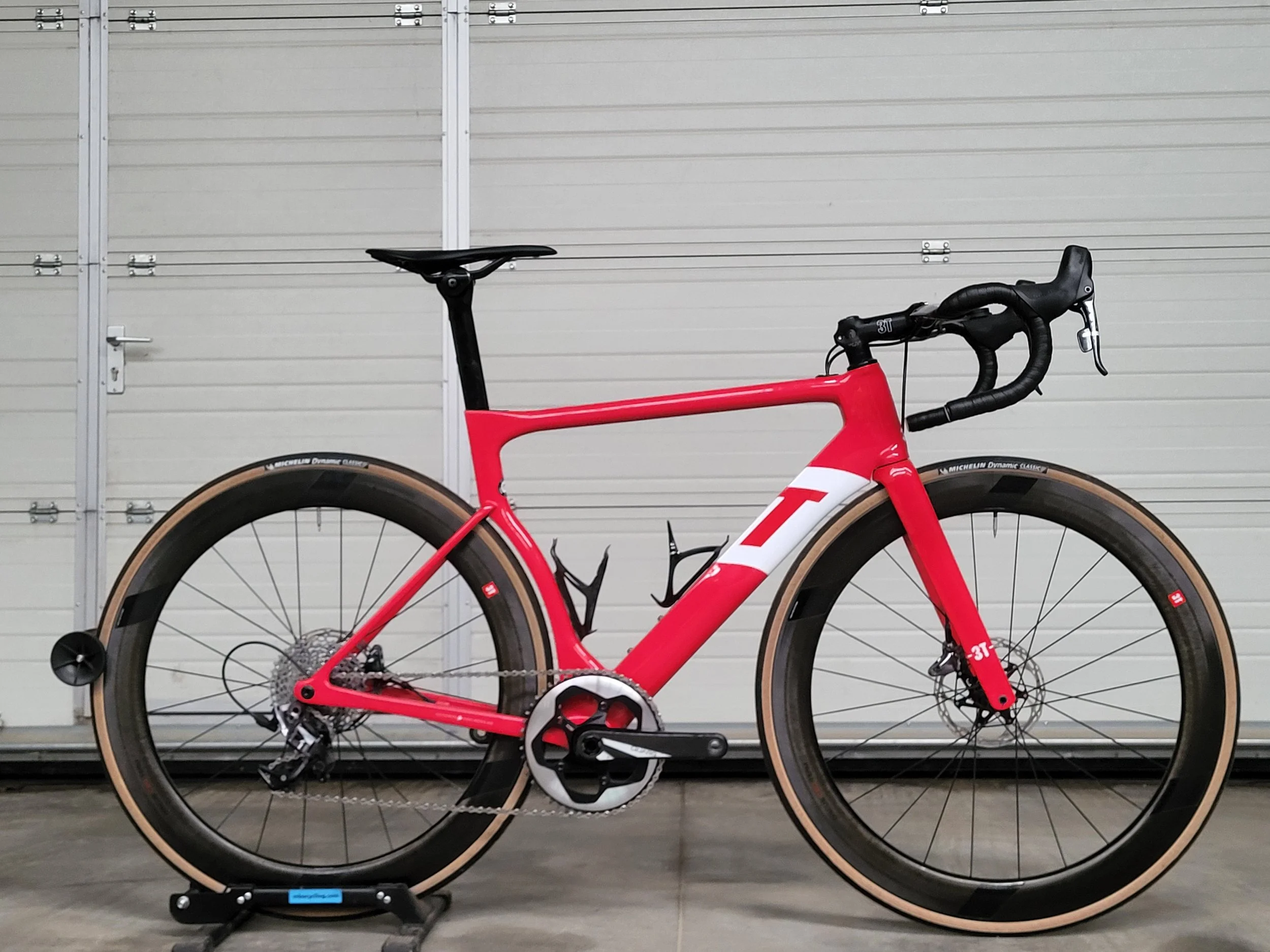 3T Strada Team