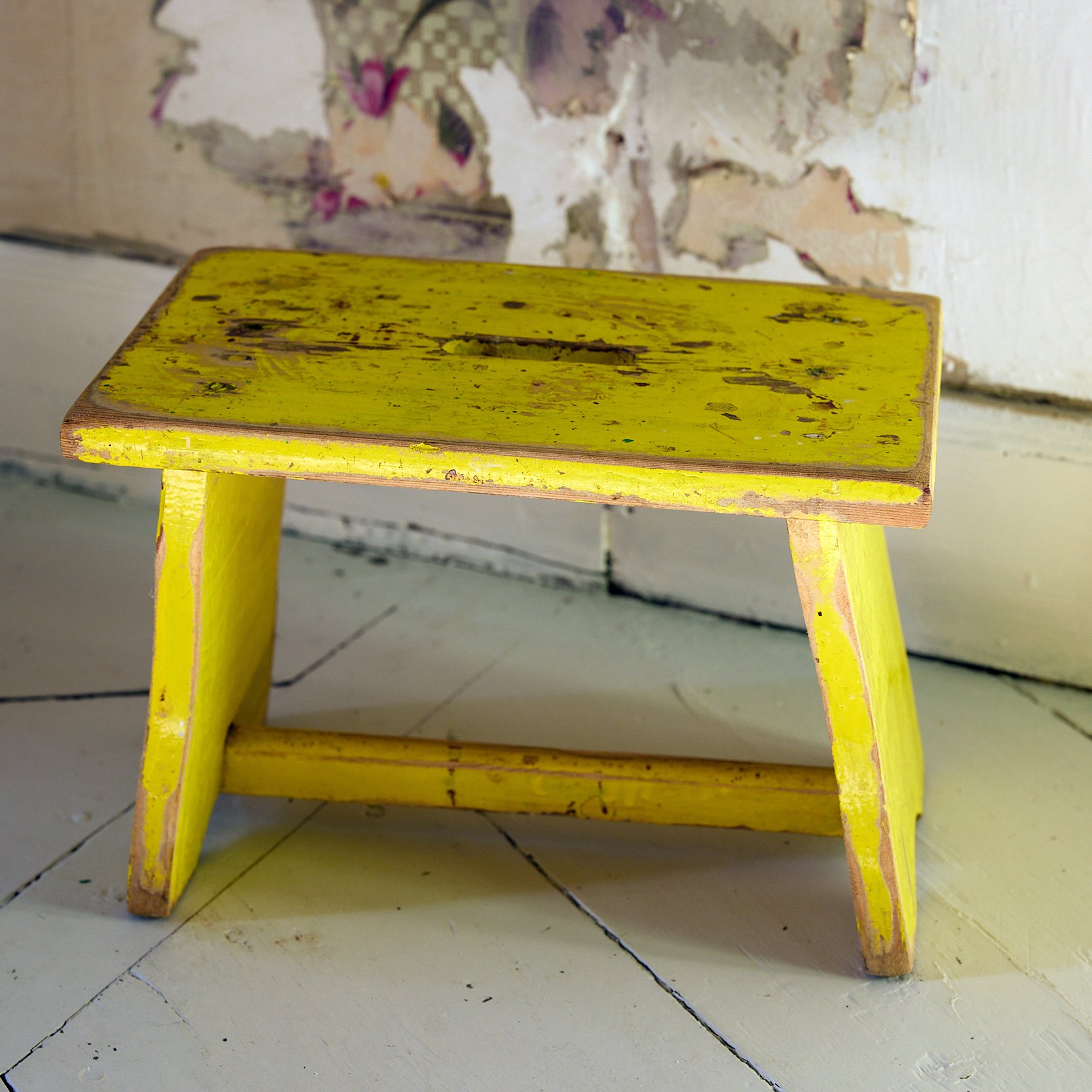 Brocante_La Duchesse en Pyjama_BANC DE LAITIERE 1A.jpg
