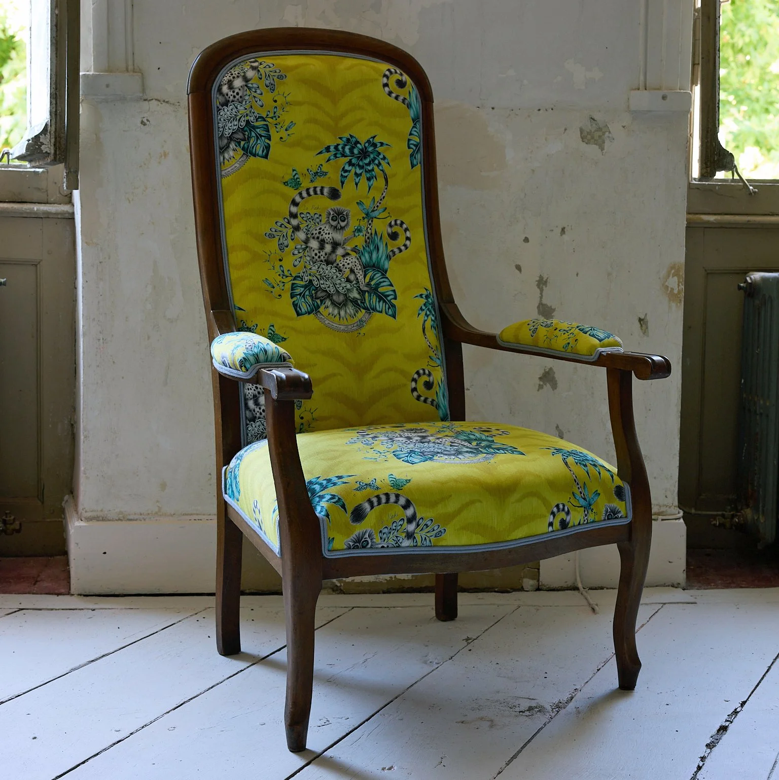 Brocante_La Duchesse en Pyjama_FAUTEUIL VOLTAIRE II_2.jpg