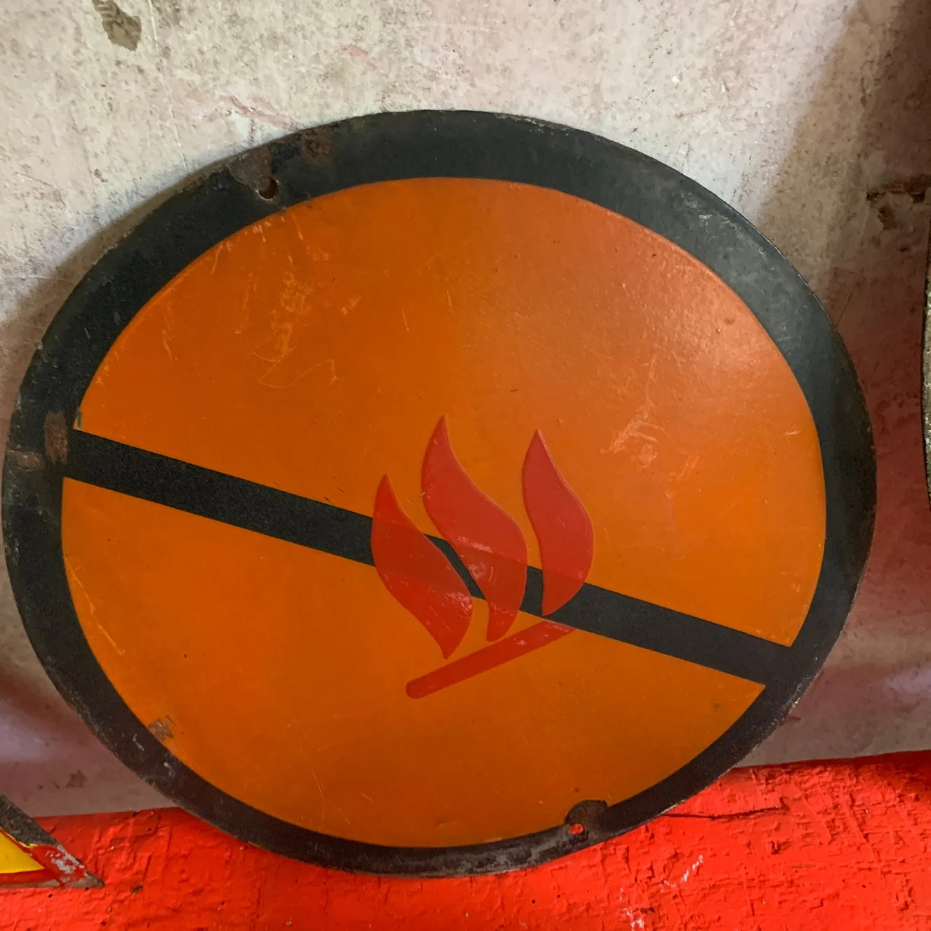 Brocante_La Duchesse en Pyjama_Signe Feu.jpg