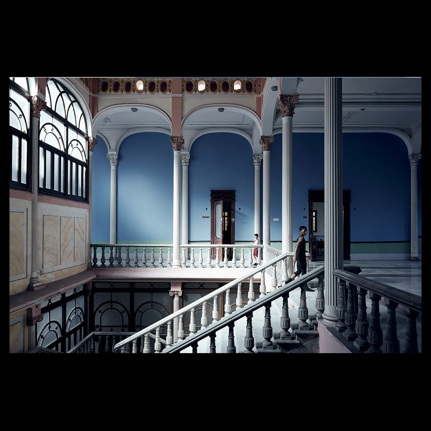 ML_Tropicalisme_School of Ballet 01B.webp
