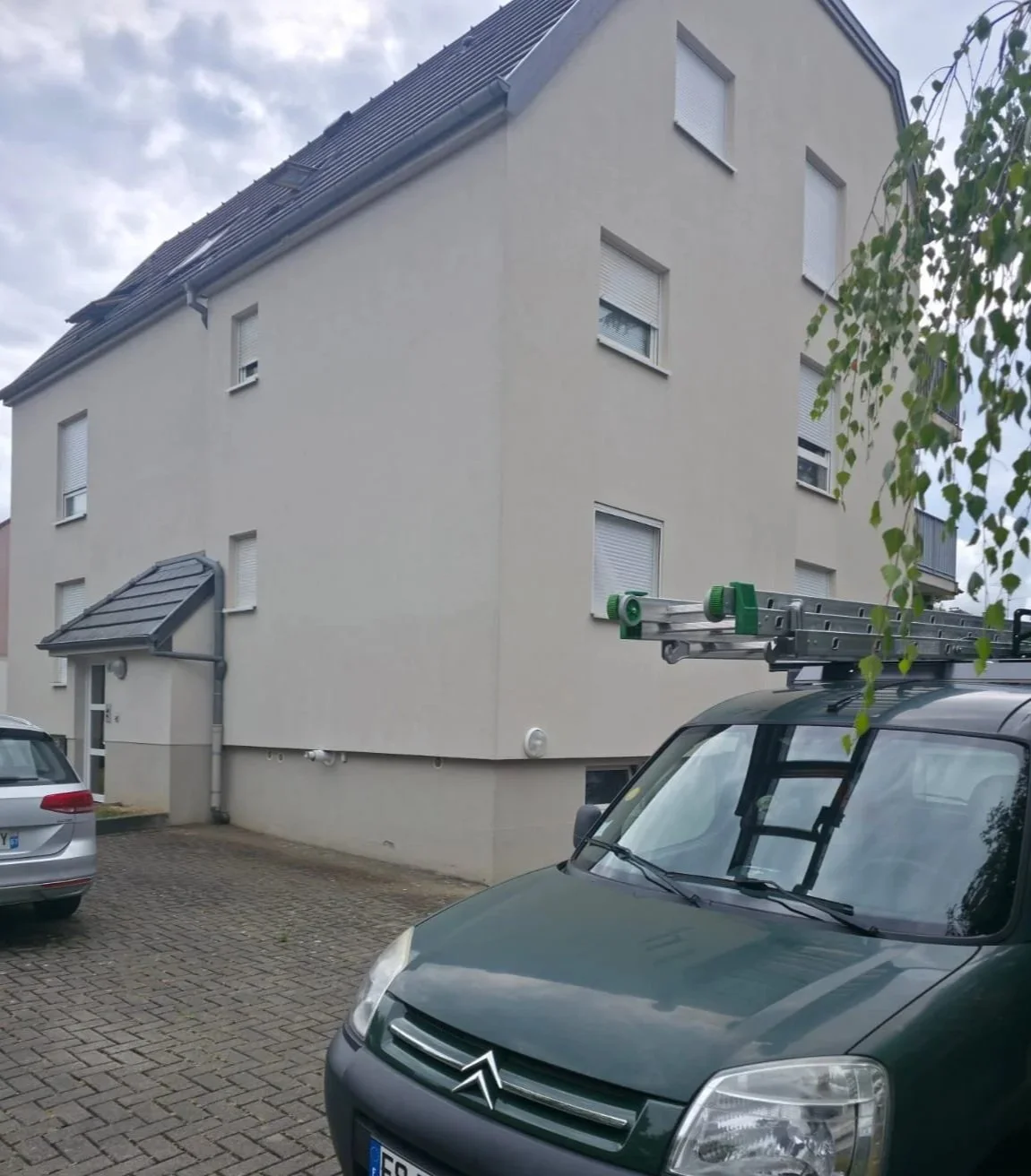 Nettoyage d'une façade d'immeuble à Lingolsheim