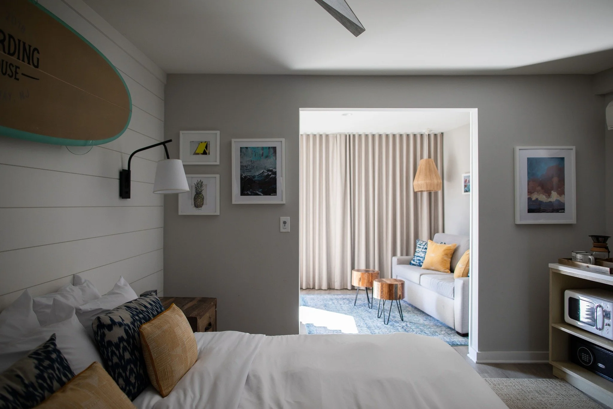 Our King Suite is available next Thursday! Treat yourself to extra space, extra comfort, and a little pre-weekend getaway magic. 🎄🛎️

#capemay #onthewaytocapemay #capemaynj #todoincapemay #boardinghousecapemay #capemayhotel