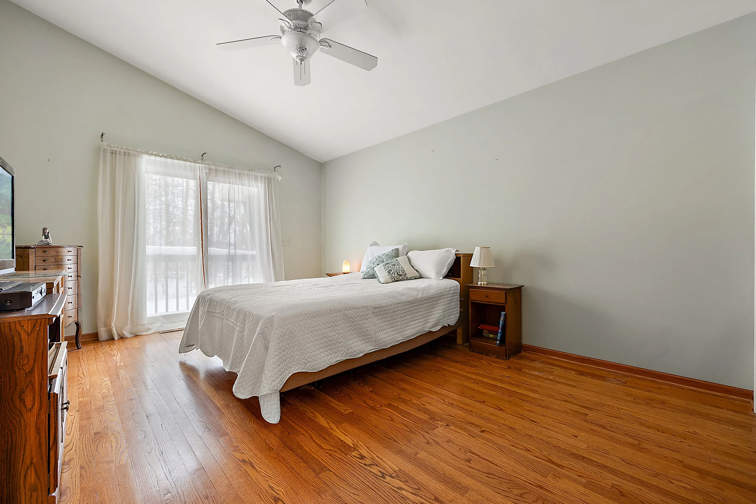 35-6586 Pontiac Lake-35.jpg