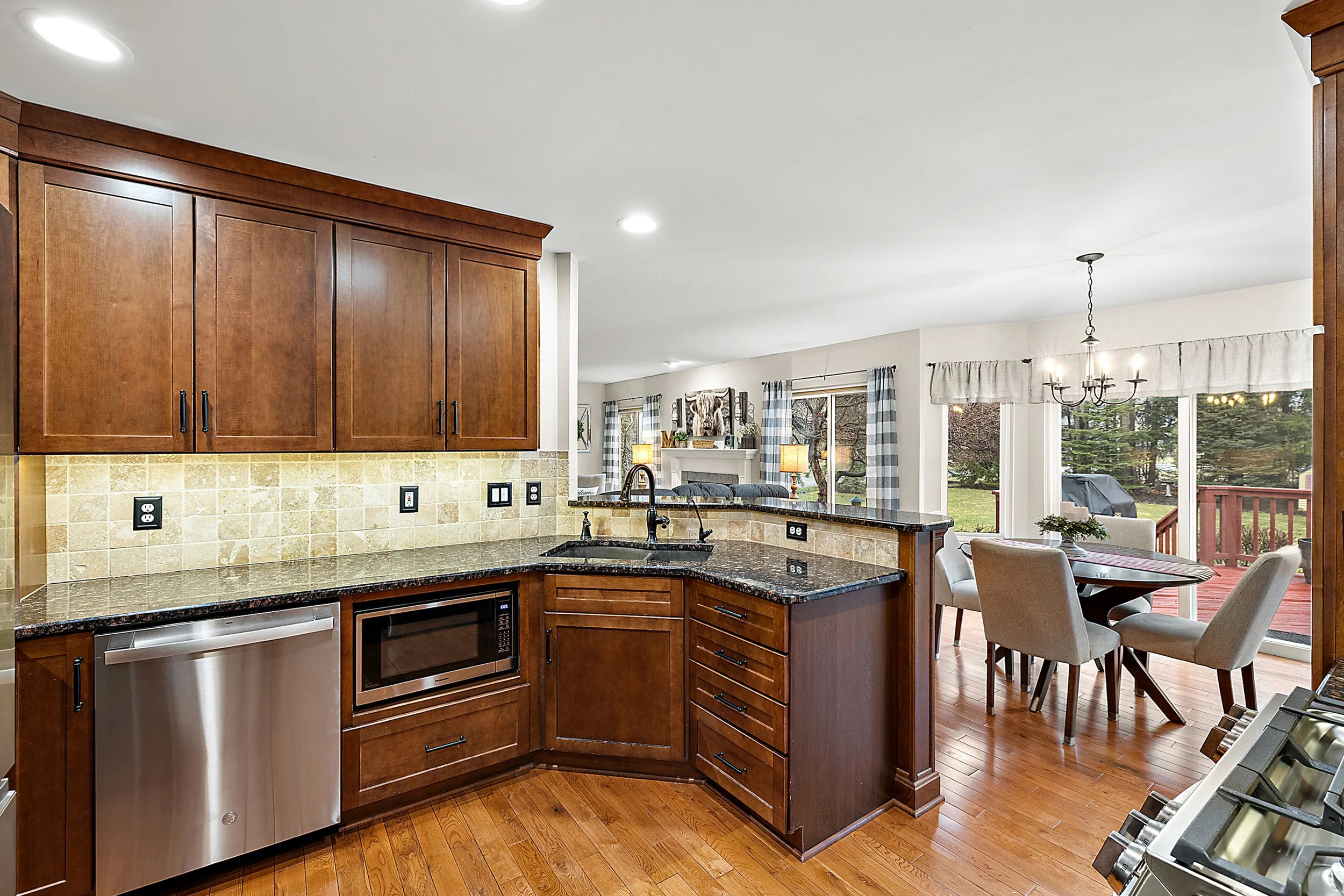 24-1369 Catherines-24.jpg