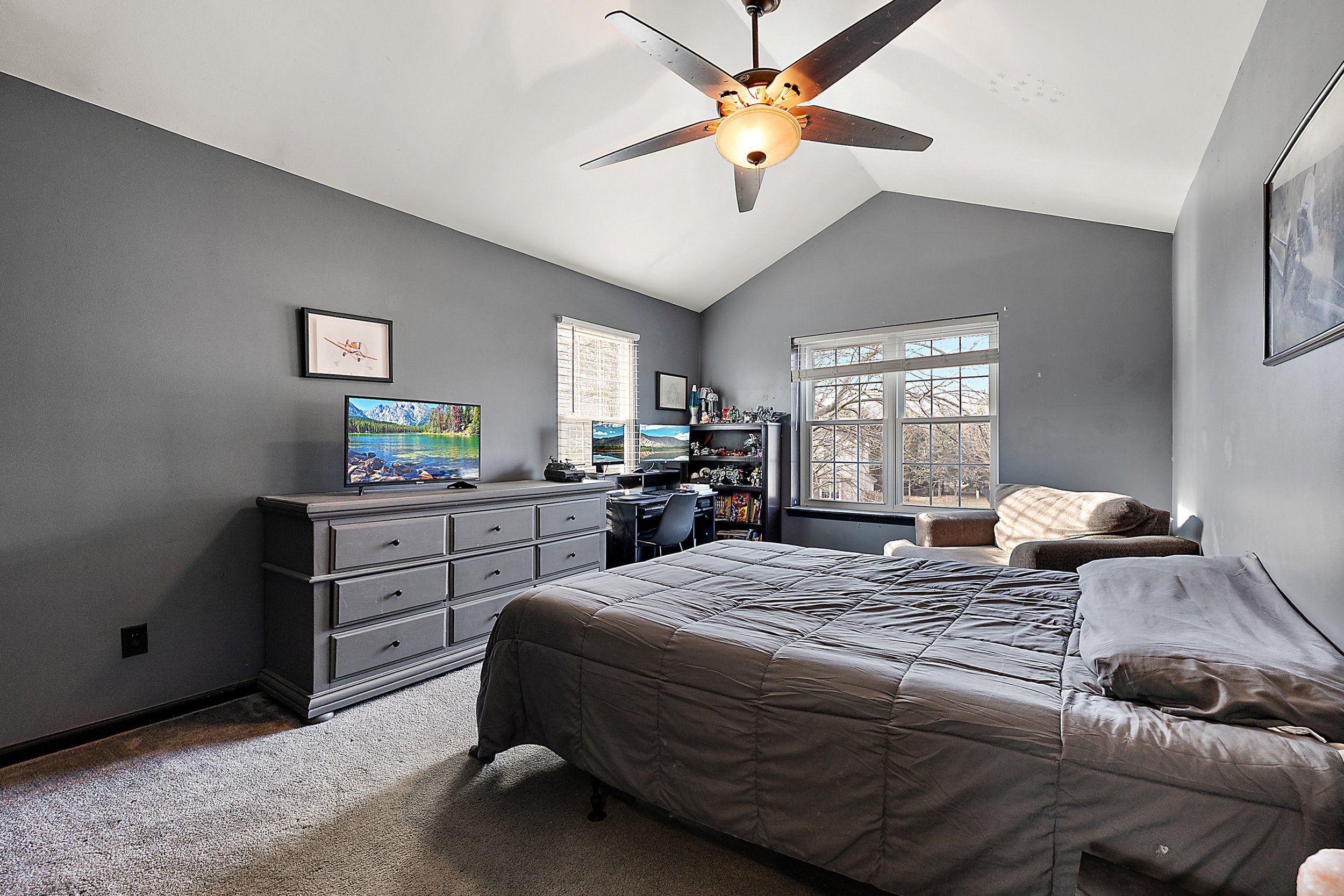 50-1047 Saddle-50.jpg