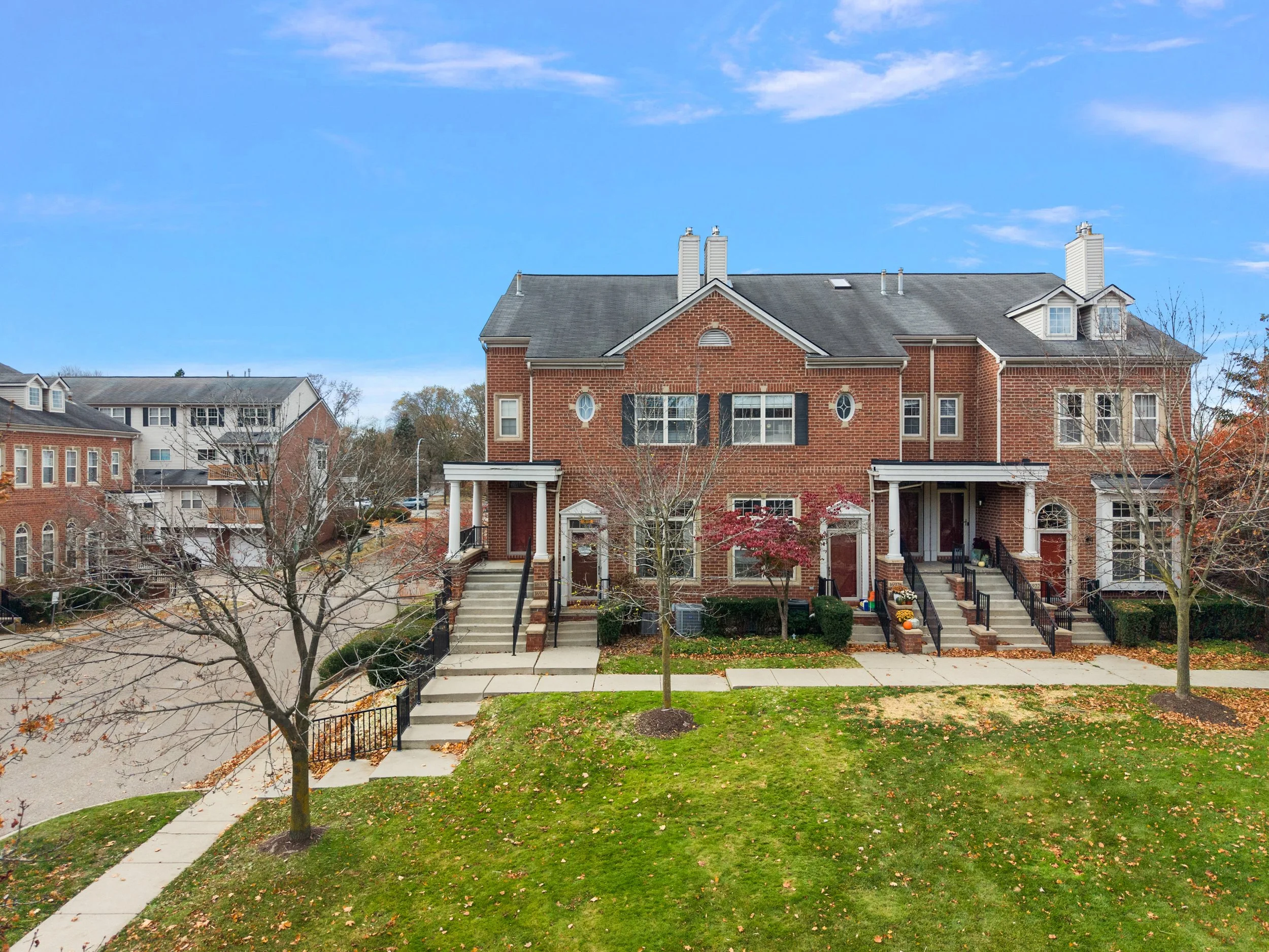 Farmington Rd., Livonia