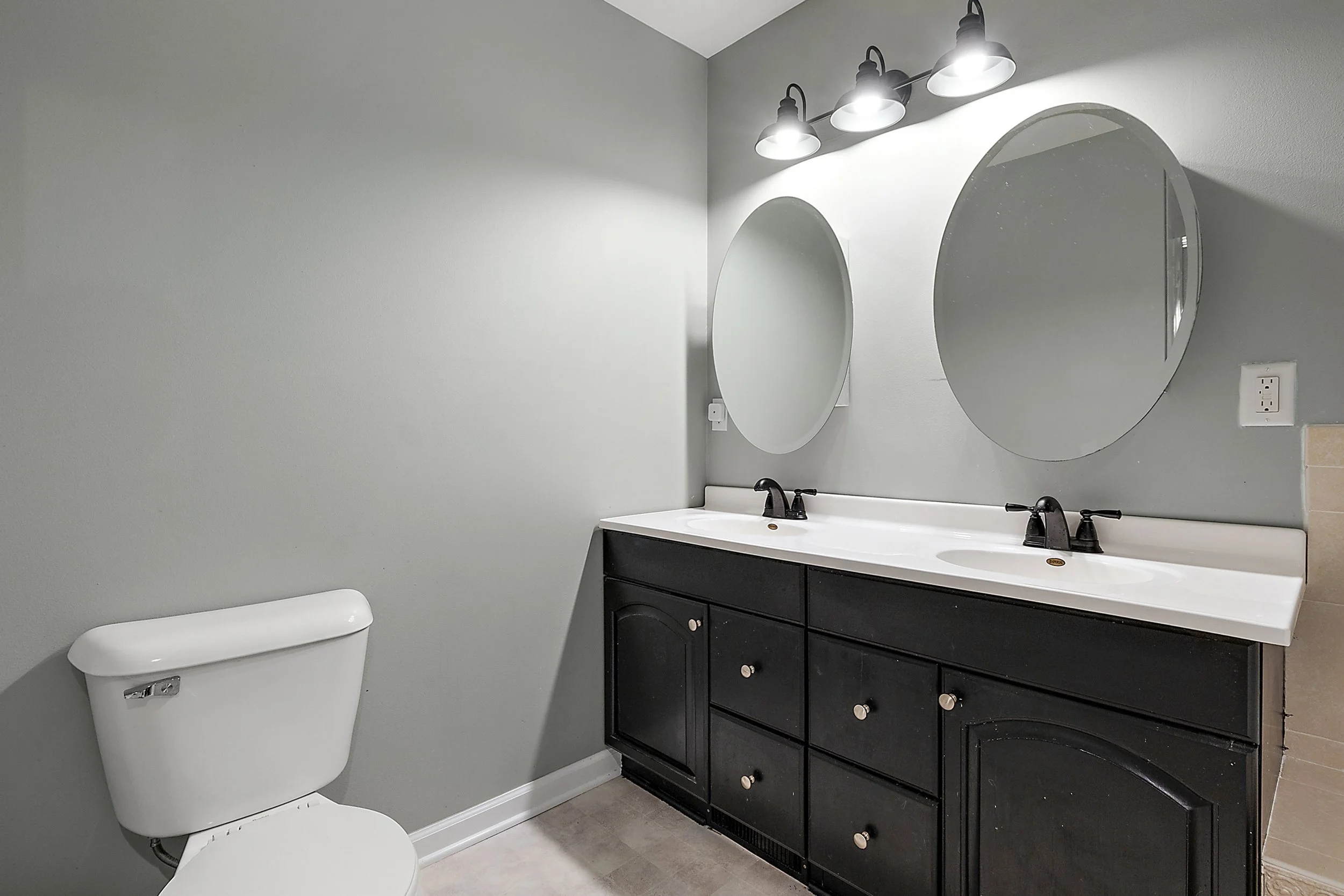 40-20929 Sunnydale St-40.jpg