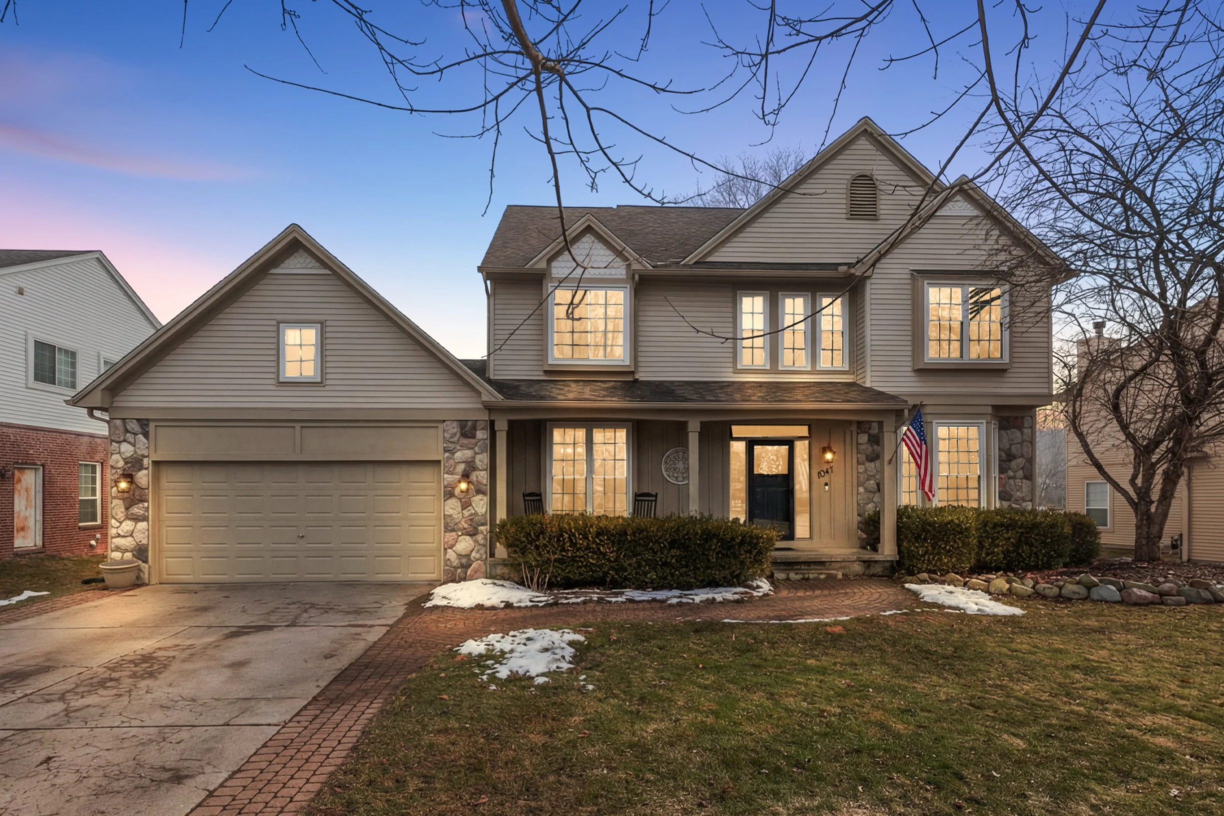 01-1047 Saddle-1.jpg