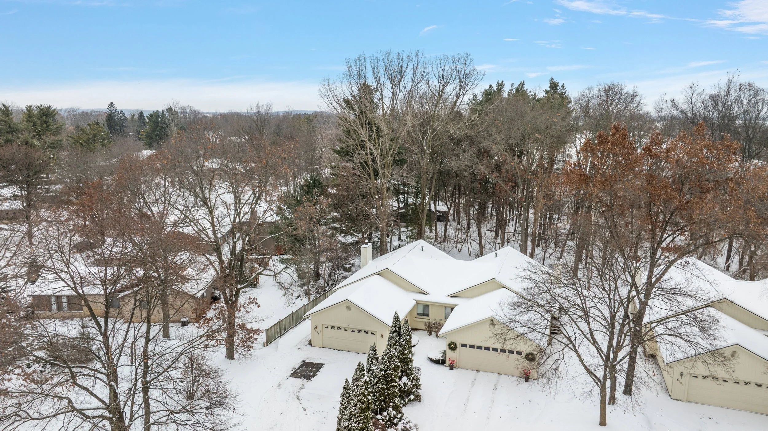 11-6586 Pontiac Lake-11.jpg