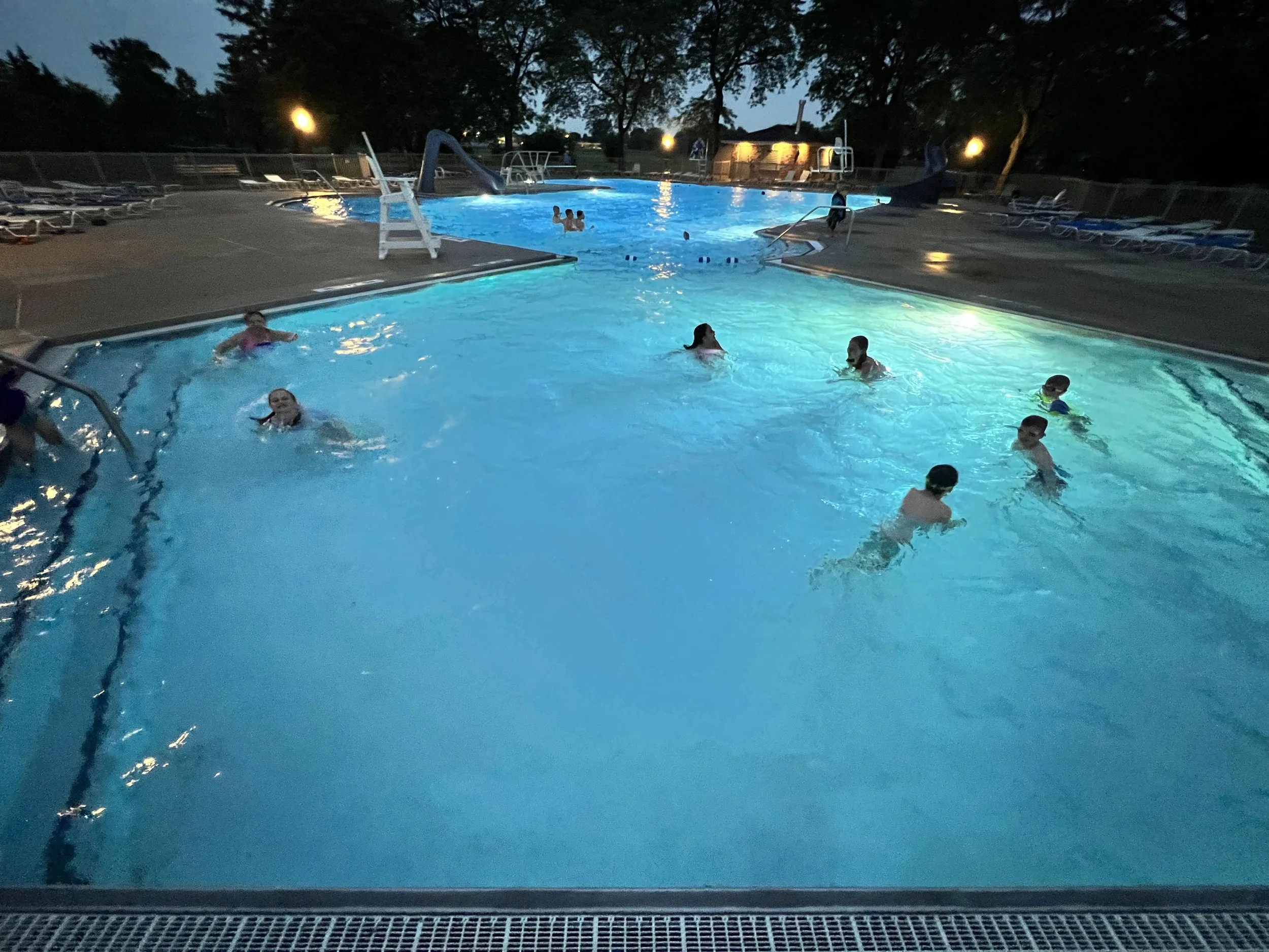 Livonia neighborhood swim clubs Fairway Farms