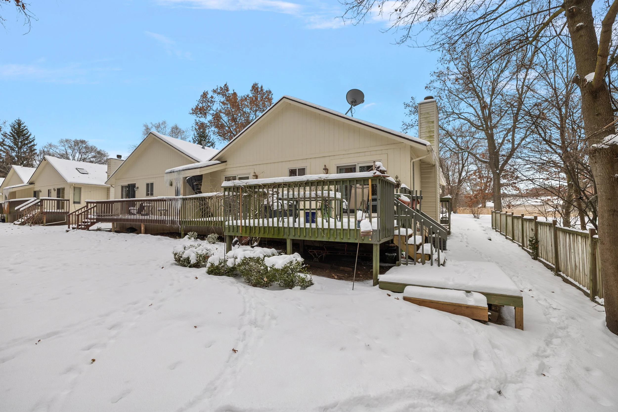 06-6586 Pontiac Lake-6.jpg