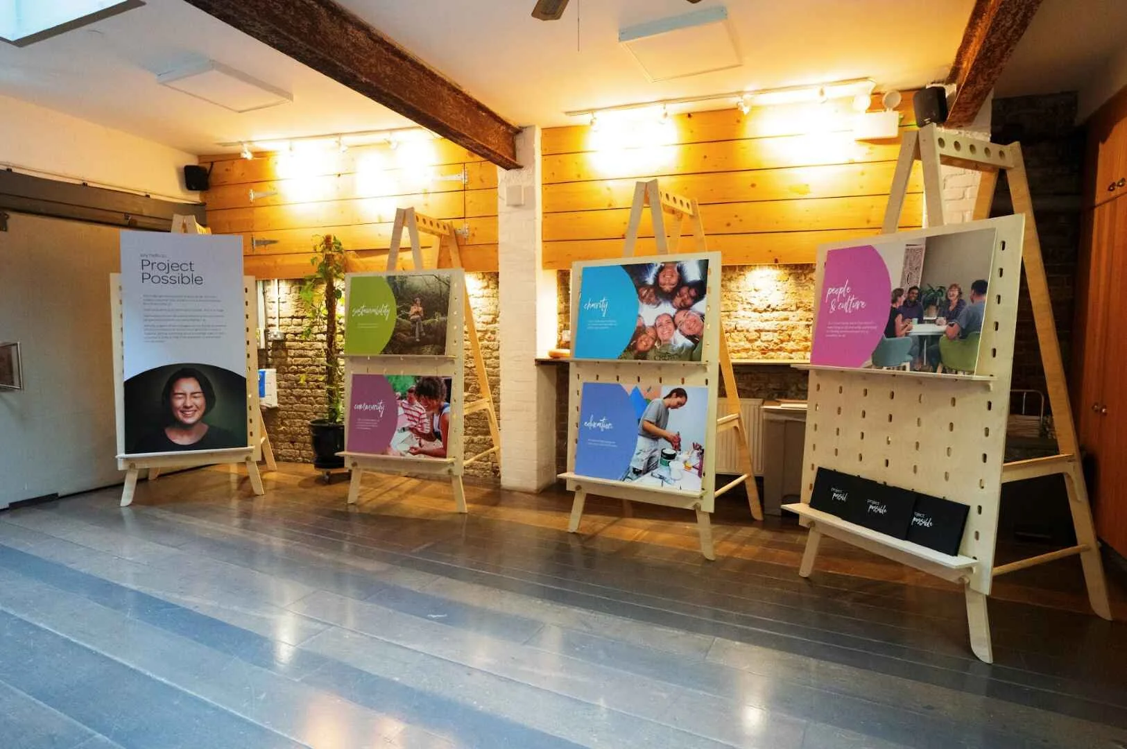 Crown Paints (5).jpg