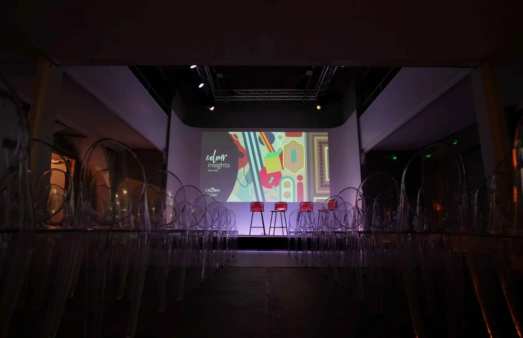 Crown Paints (4).jpg