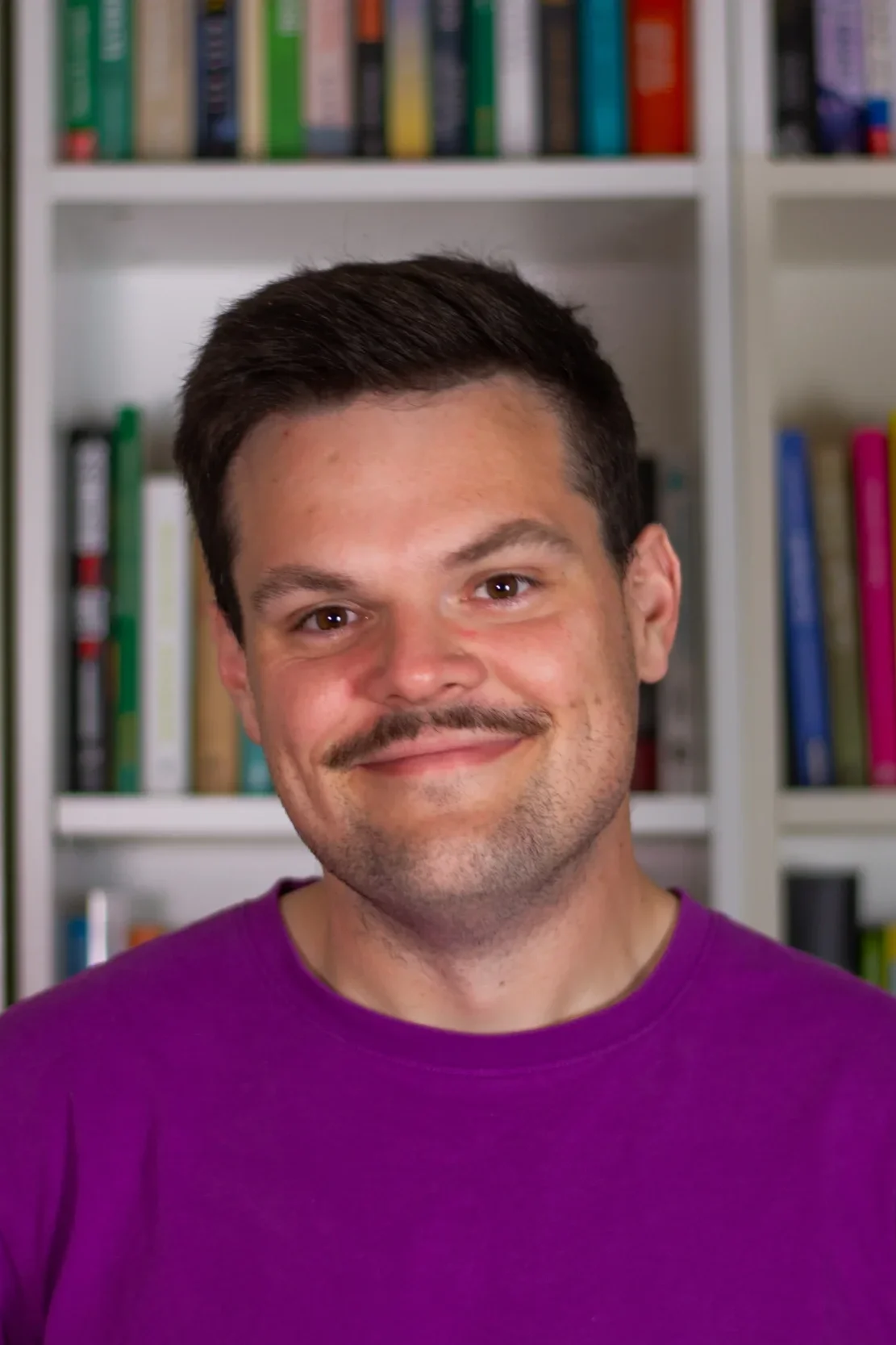 Porträt von Tobias Milbrandt, Mitgründer von kapado, Experte für Buchmarketing online