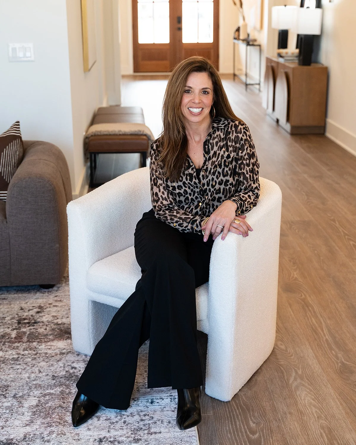 Professional realtor headshot of Alissa McDonald, real estate agent in North and South Carolina