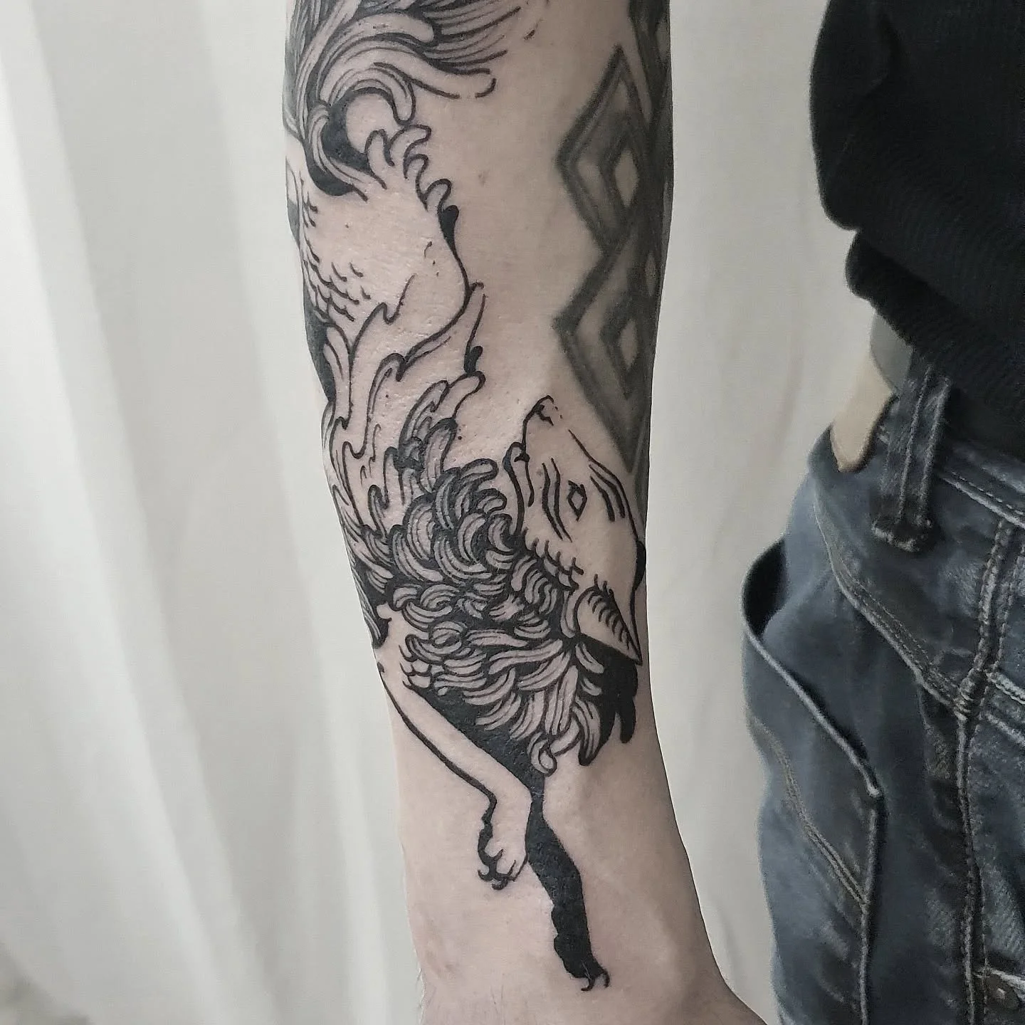 Au top les projets de la rentr&eacute;e 🔥 merci Lionel! 

#tatouage #tatouages #tatouagesnoirblanc  #tattoo #tattoos #blacktattoo #blacktattoos #encre #ink #blackink #blackart #onlyblackart #blackwork #blackworkersubmission #encr&eacute;s #swisstatt