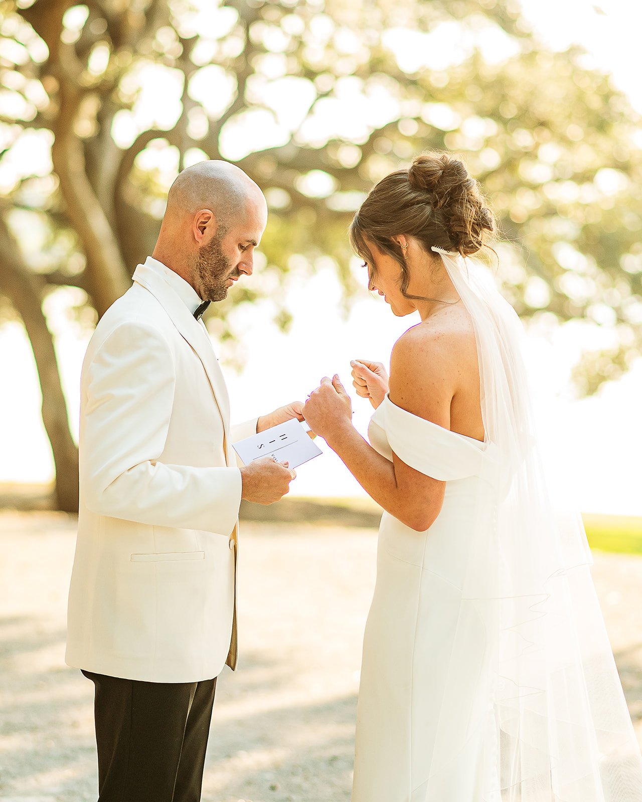 Final_Wedding_MadisonParker_BGPortraitsFL-35.jpg
