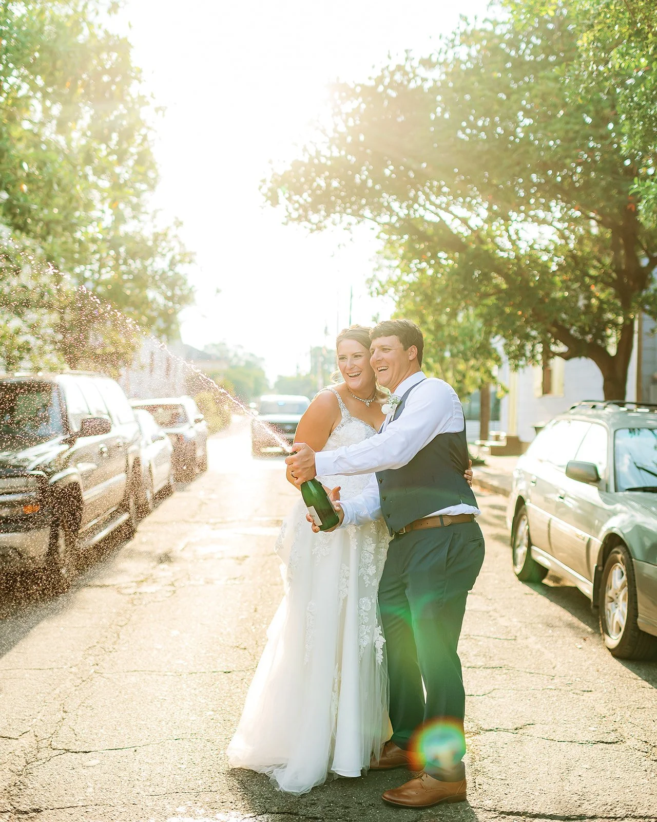 Final_Wedding_CristinaAndAustin_ChampagnePop-5.jpg