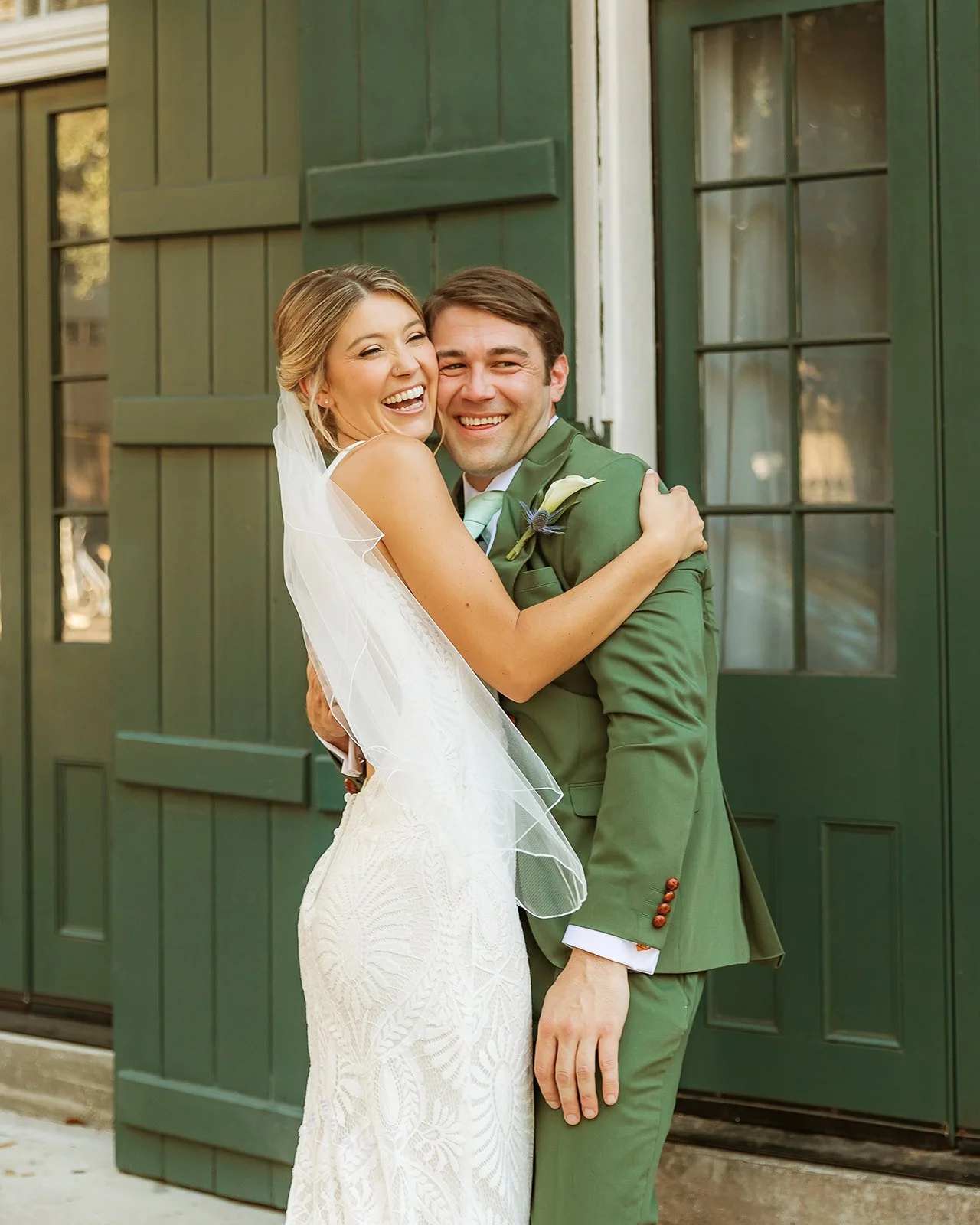 Final_WeddingSierraAndSutton_BGPortraits-56.jpg