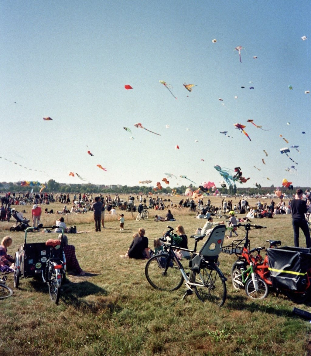 imm013_11A.jpg