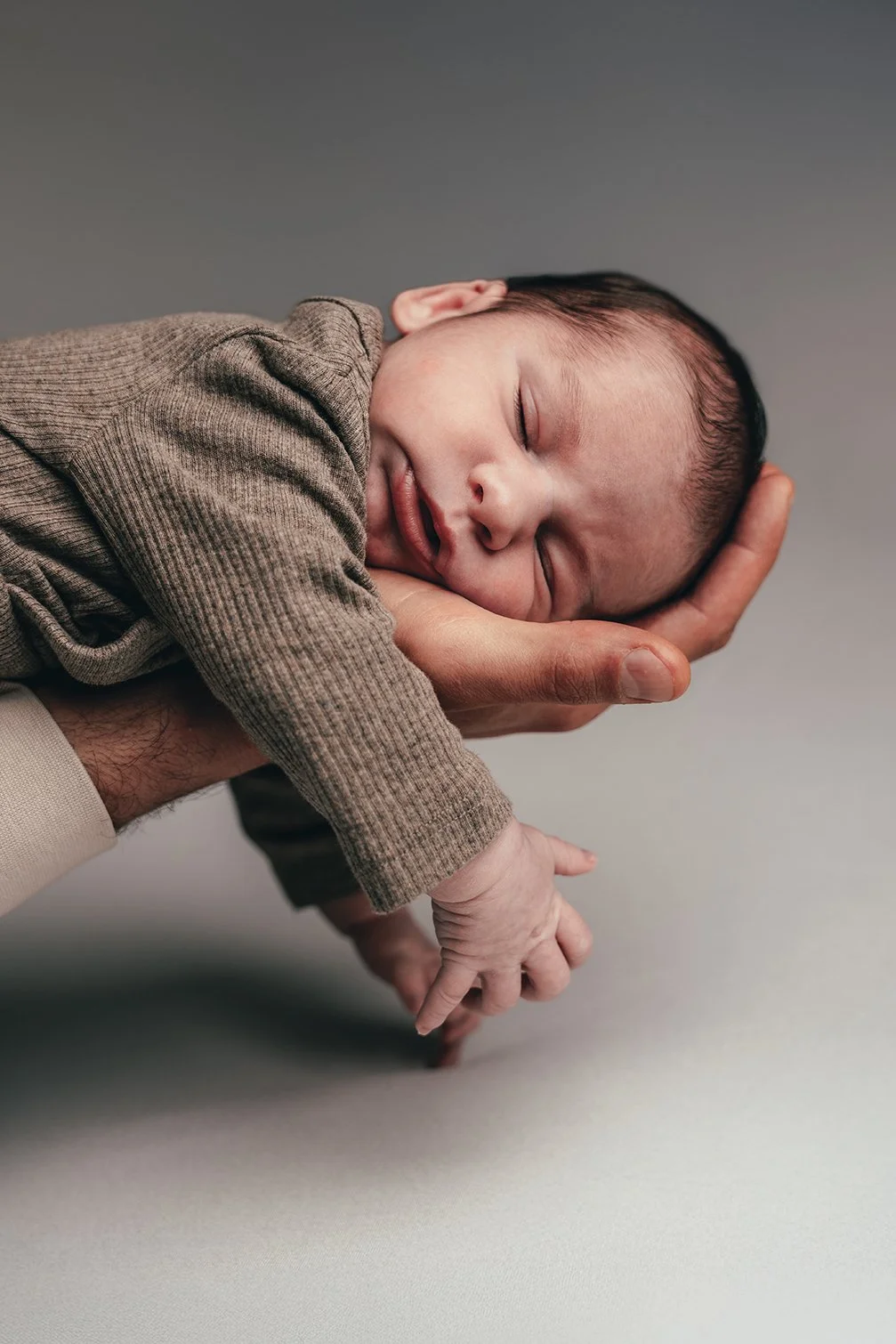 newborn-baby-schooting.jpg