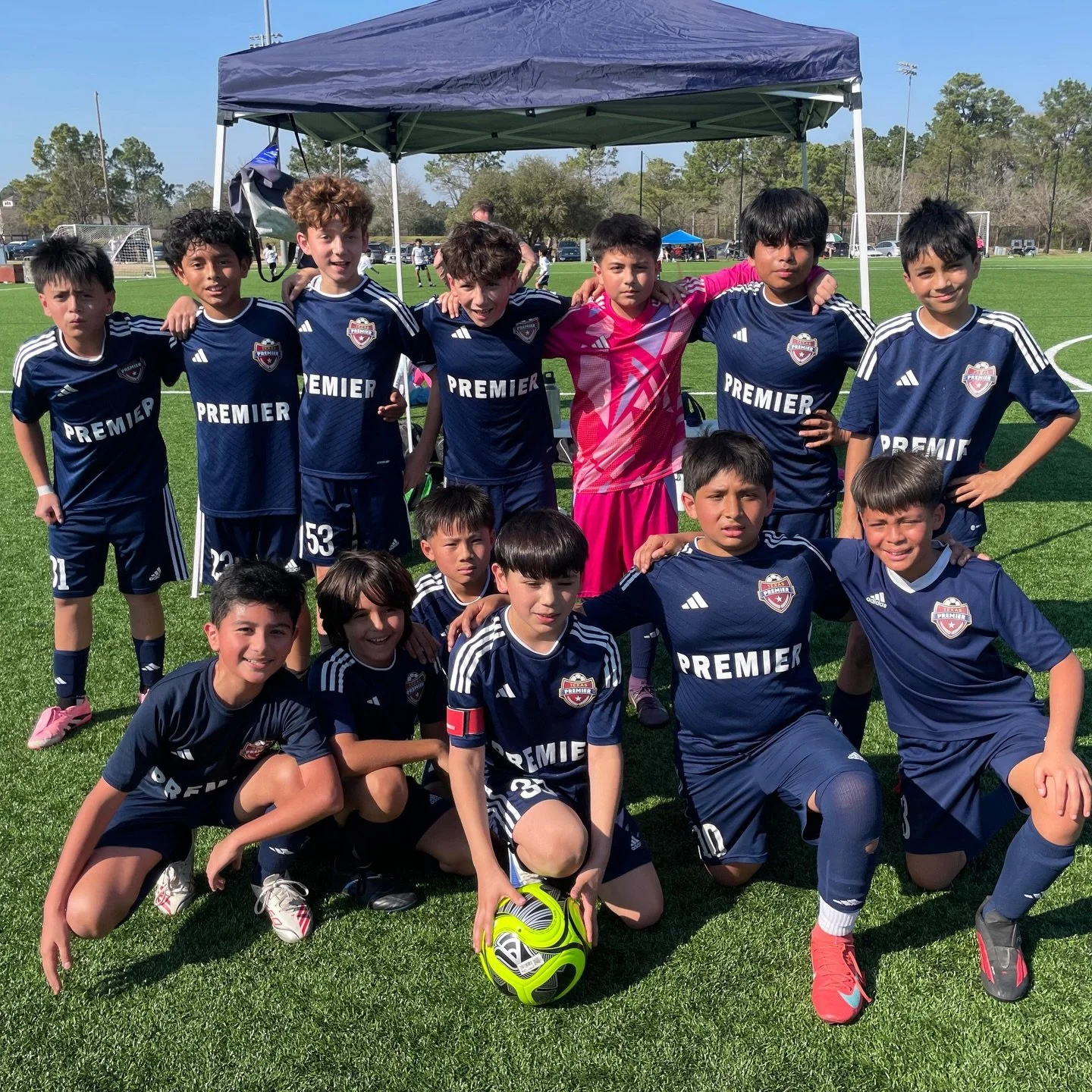 YESSIR 😎 14B White with a big 8-0 win this weekend over HTX. Strong team performance from start to finish. Proud of the focus and the way the boys played for each other. We keep building. 💙⚽️ #TexasPremier #PremierWay #YouthSoccer #GameDay #SoccerL