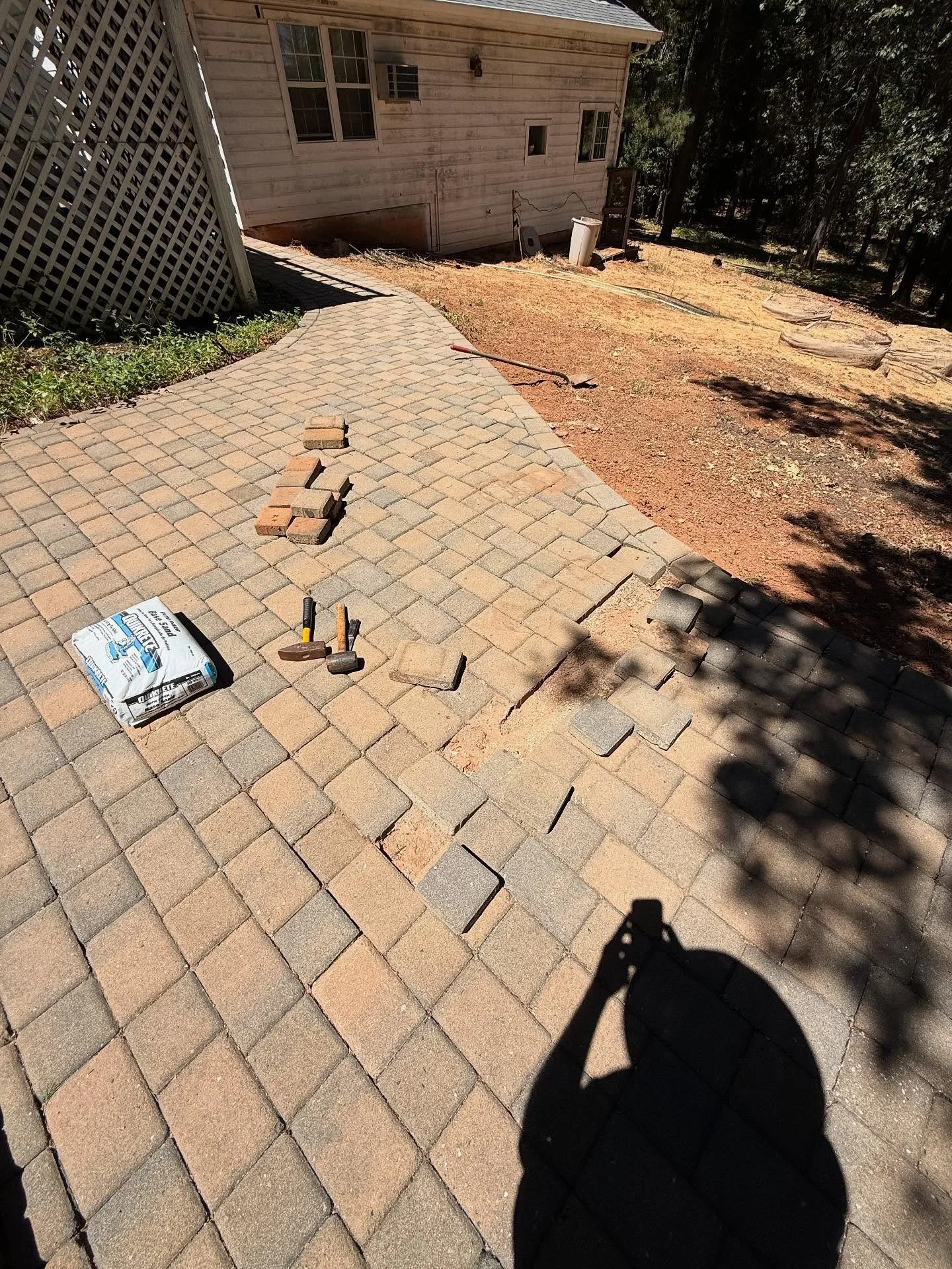 Sinking uneven pavers? We can fix that.