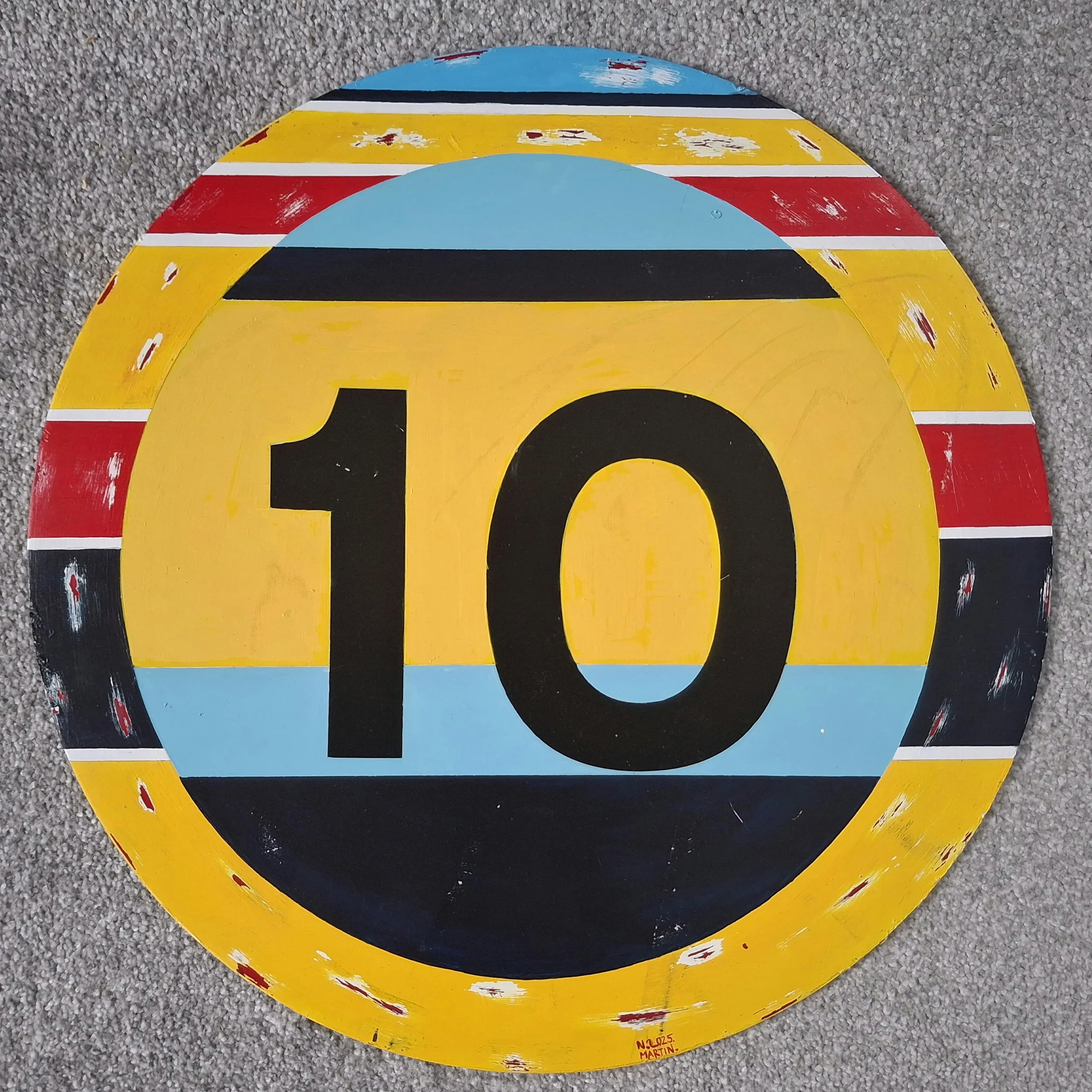 "10" mph speed limit sign, re-imagined in the colours of Fernando Alonso's helmet and the Renault R26. 45cm round