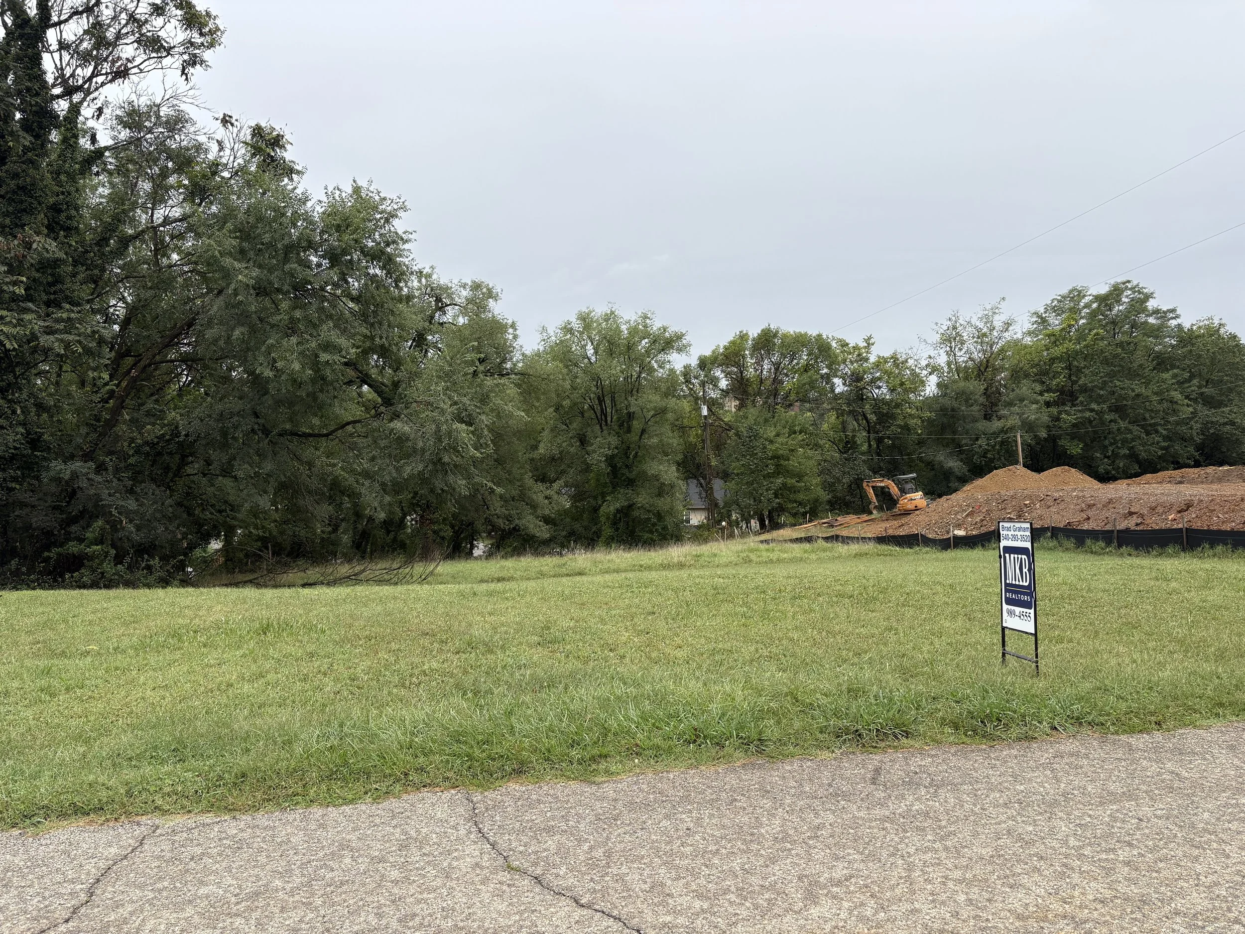 4302 Belford St SW - FOR SALE