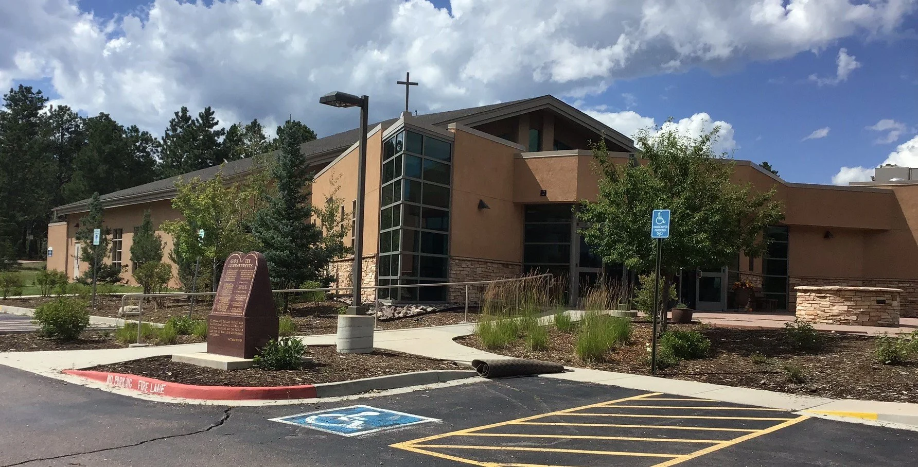 "Your crew is very good to work with . We are very satisfied with the quality of work done.  You were professional and pleasant to work with."  Mark R, IA