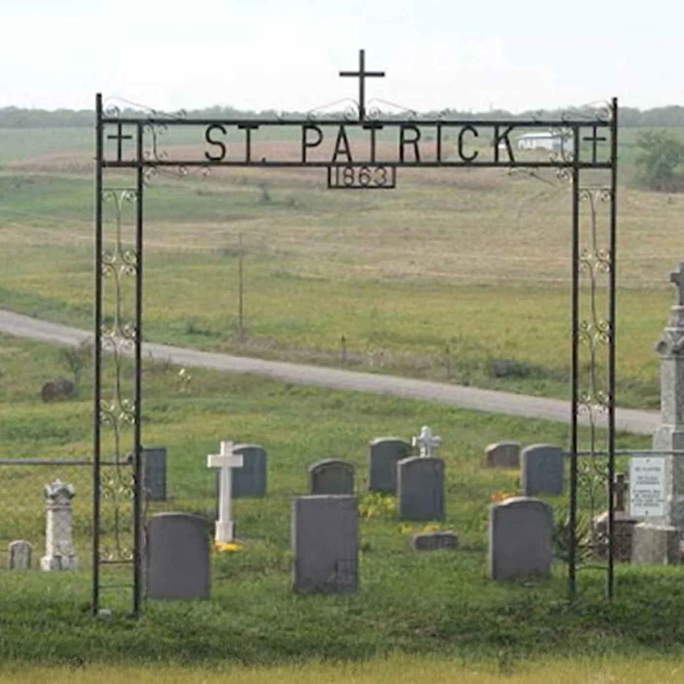 StPatricksCemetery_Web.jpg