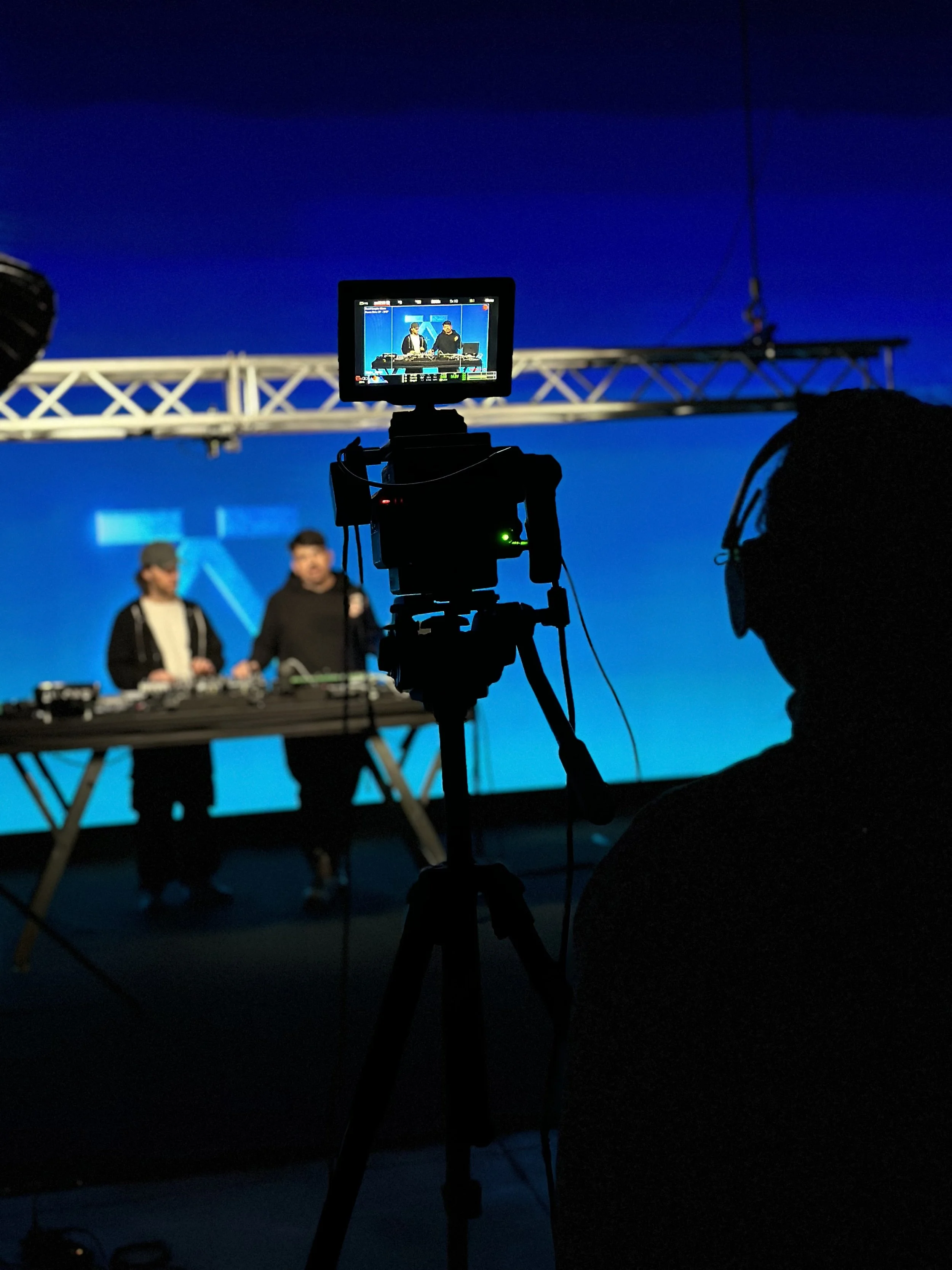 Professionele livestreamoplossingen & multicamera registraties voor evenementen, presentaties of bijeenkomsten.