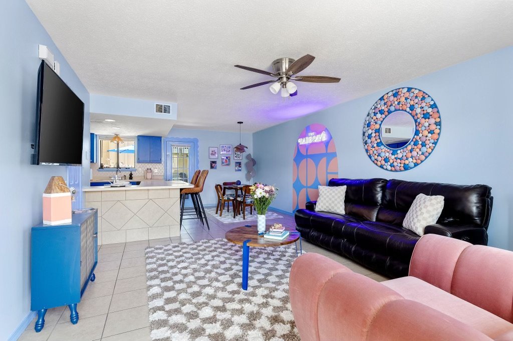 16-web-or-mls-016-107CindyLn-PanamaCityBeach-FL-32407-BabeCave-KateEllis-Edit-Done.jpeg