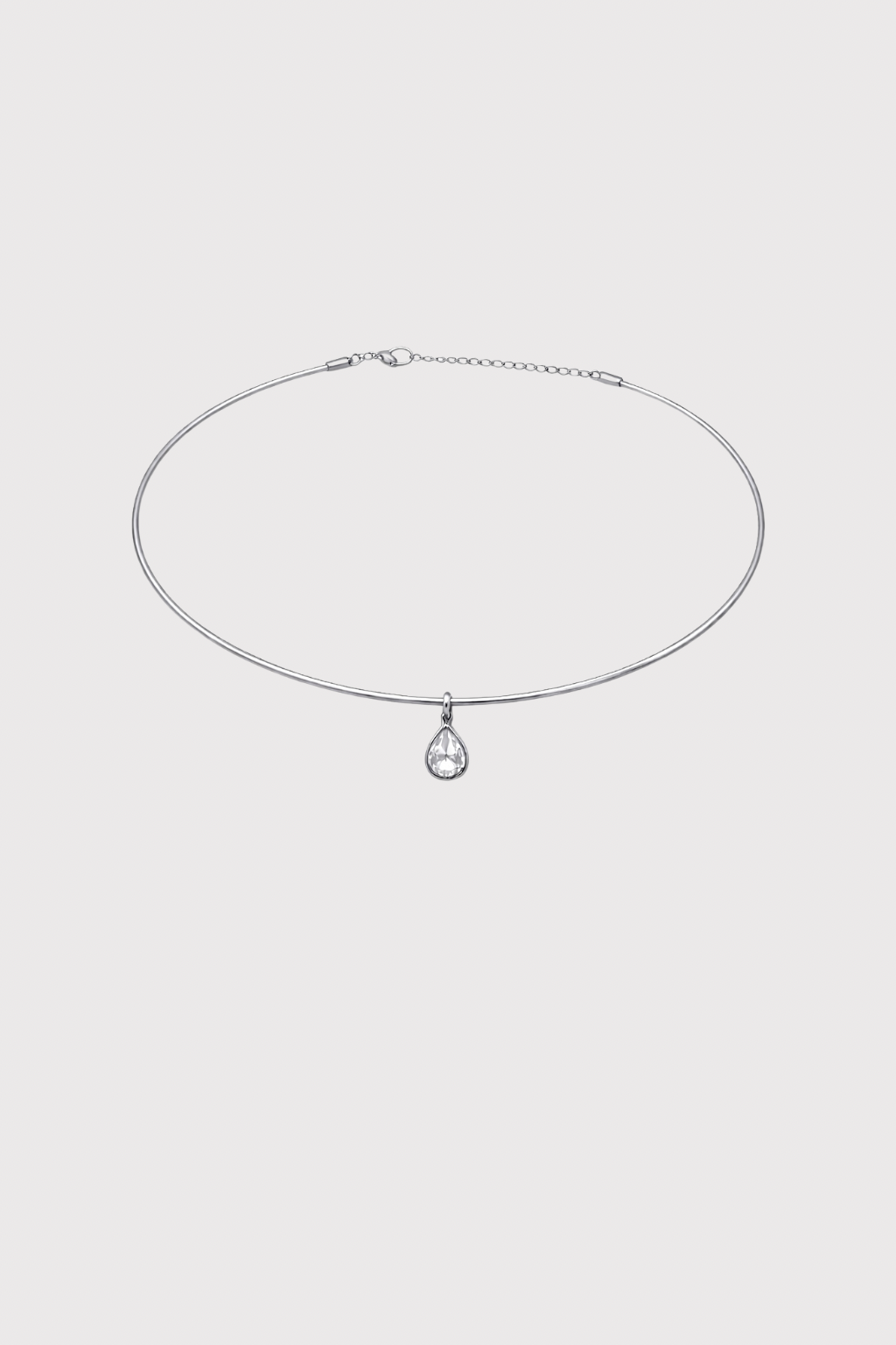 BELLA NECKLACE PEAR CUT