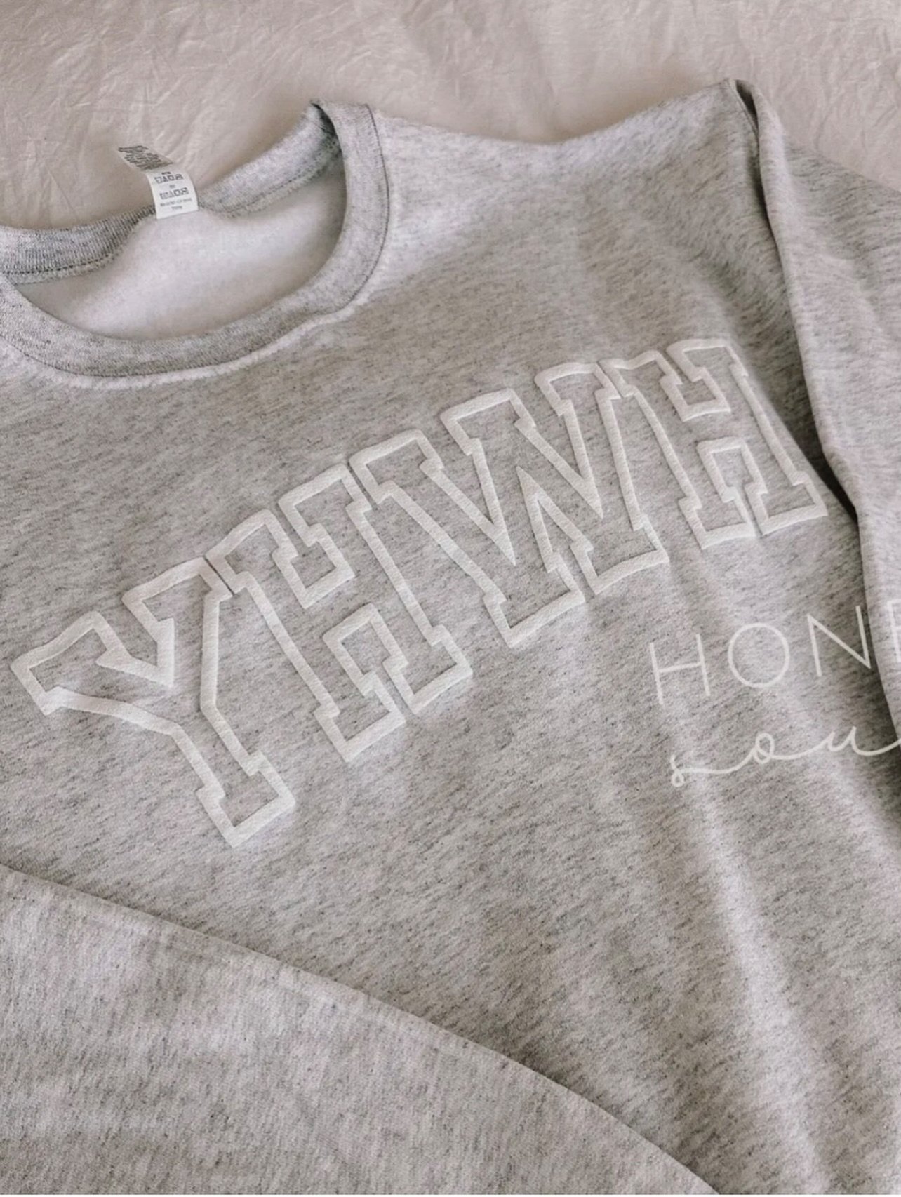 The most perfect cozy sweatshirt just arrived! Snag yours before they sell out! 🤩