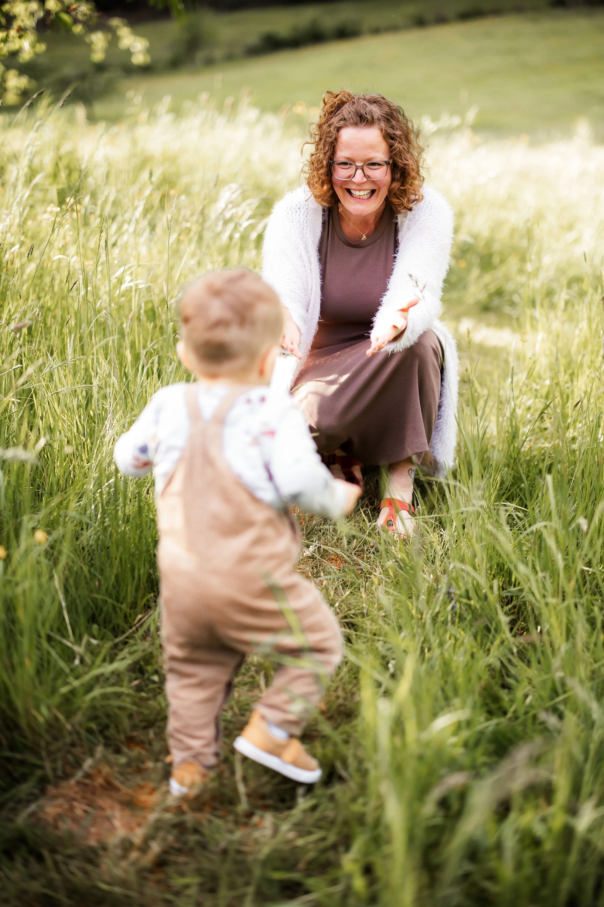 DeborahHitz-Mutterschaft-outdoor-motherhood-homestory-74.jpg