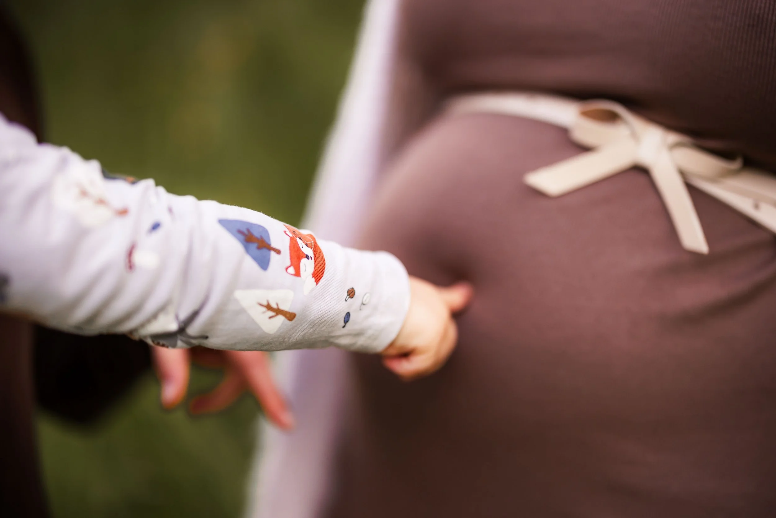 DeborahHitz-Mutterschaft-outdoor-motherhood-homestory-90.jpg