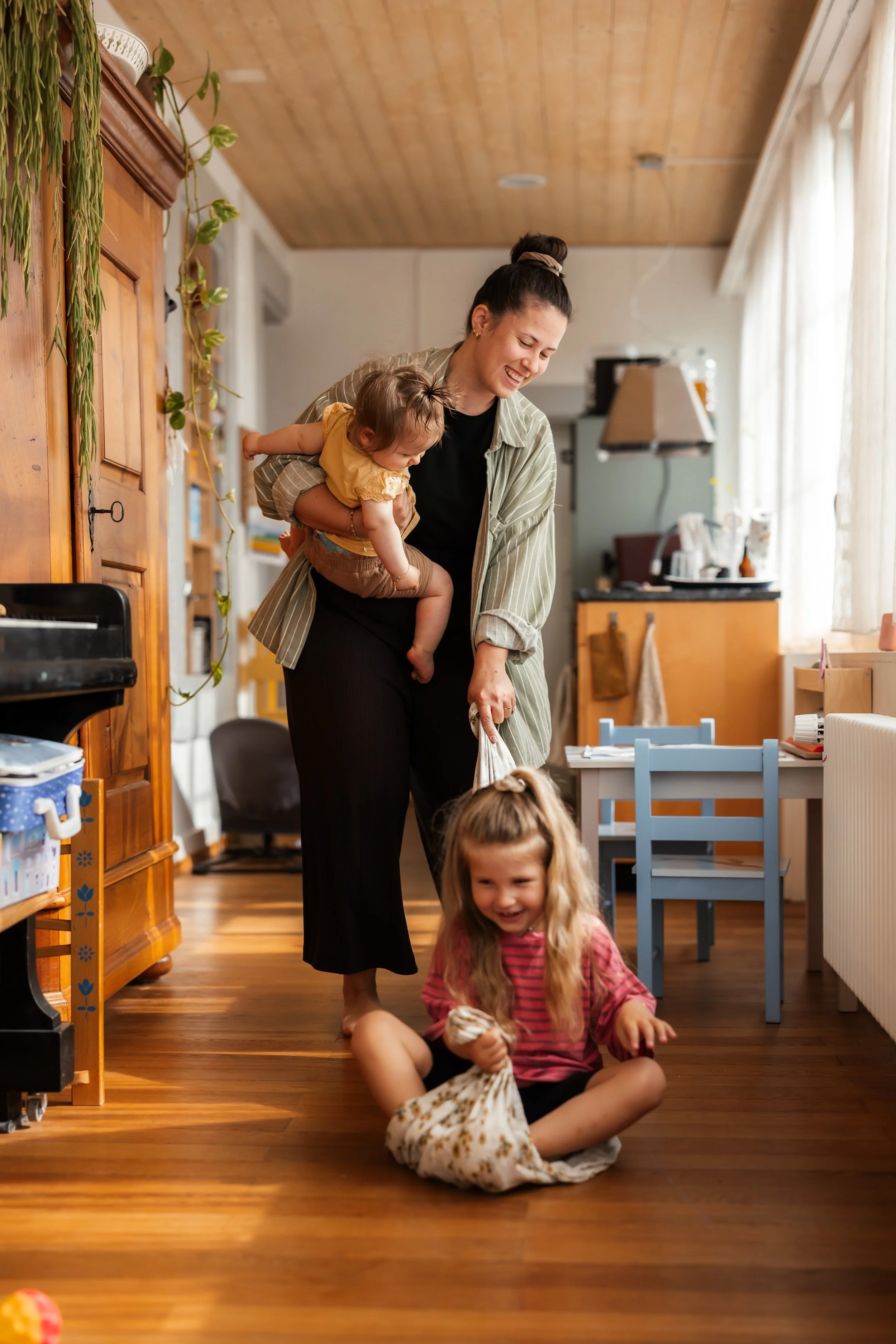 DeborahHitz-Motherhood-Homestory-Familienfotografie-26252.jpg