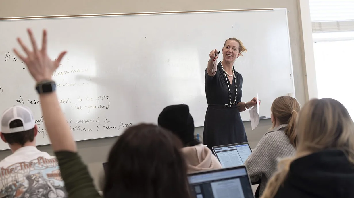 Carnegie Fellowship to study civil discourse