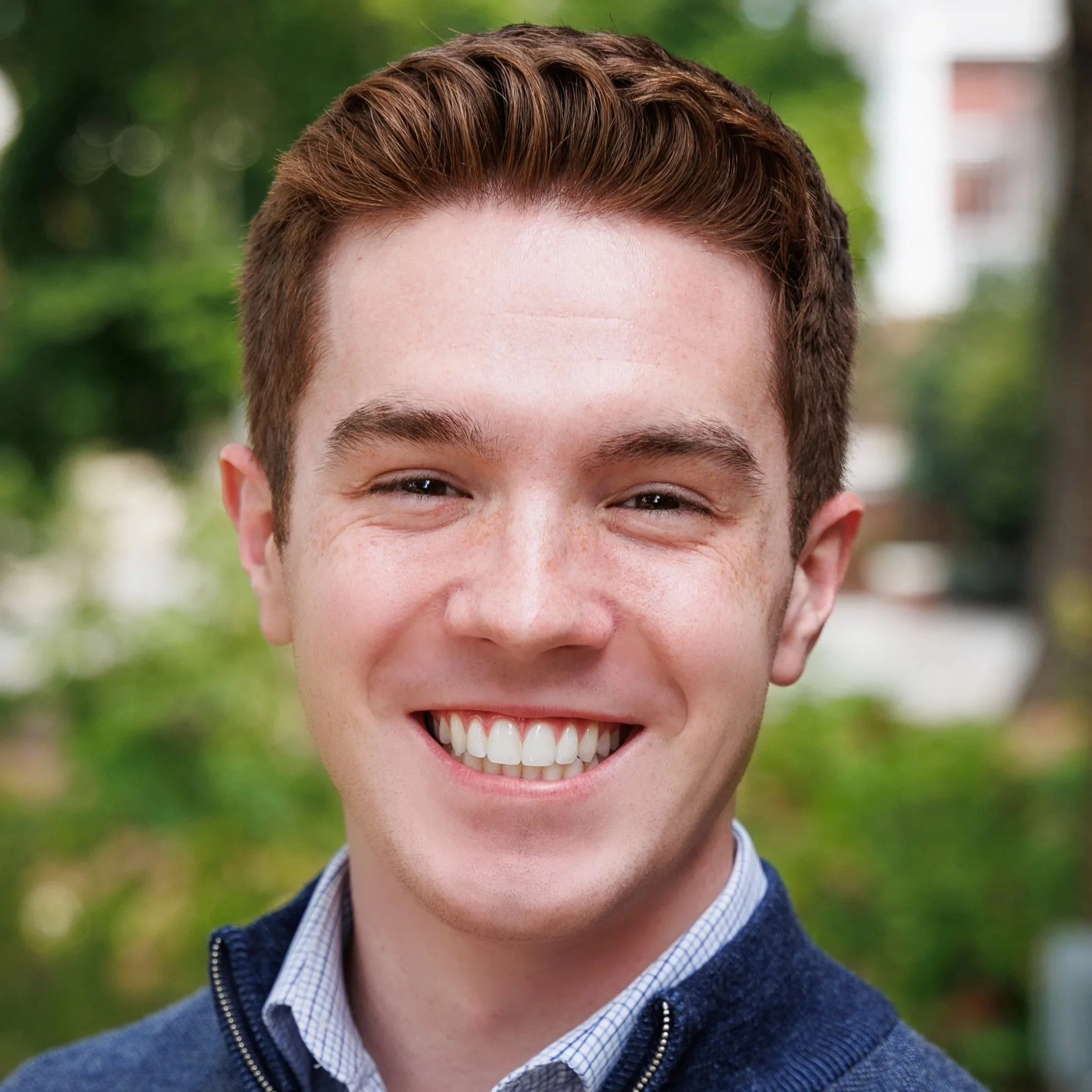 Benton Donahue Headshot