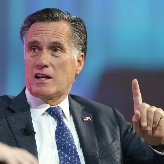 mitt.webp