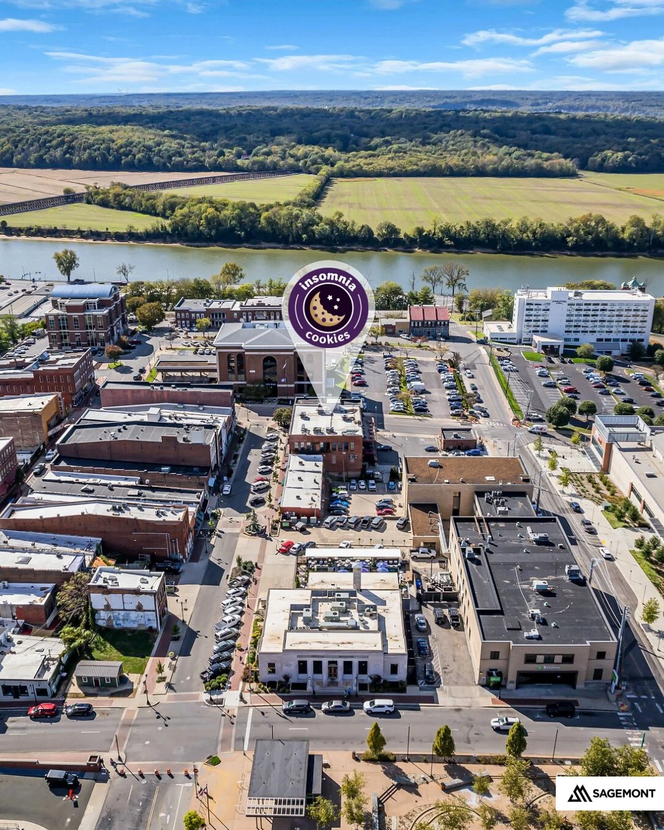 @insomniacookies &ndash; coming soon to the heart of downtown Clarksville! 🍪🍪 We were proud to represent the landlord in this lease and look forward to seeing the success this new addition brings to the area.

Only one retail space remains availab